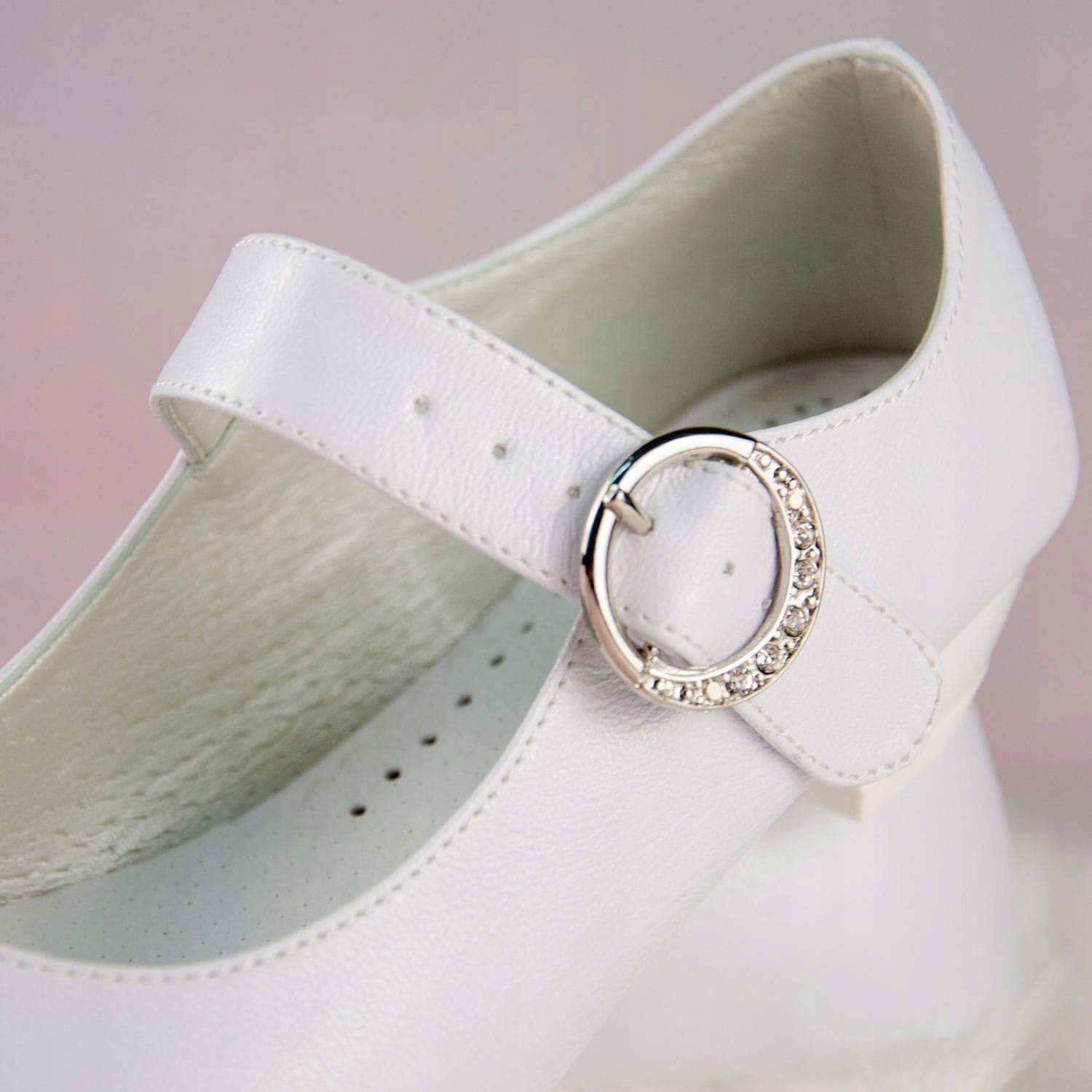 Buty komunijne dziewczęce KBD-902 - 38 EAN (GTIN) 5905413203770