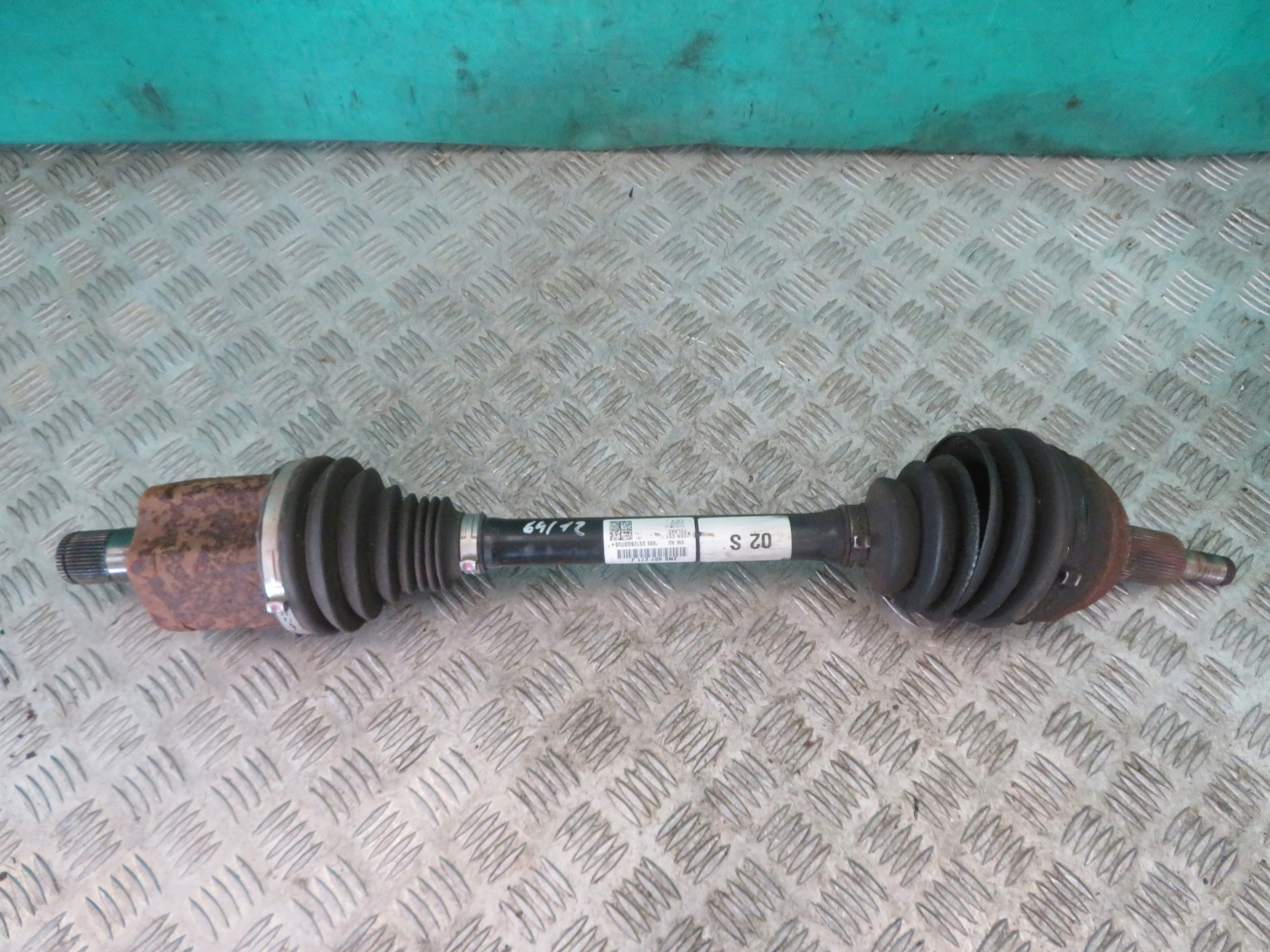 left semi-axis VW CRAFTER MAN TGE 18R 2N0407271J