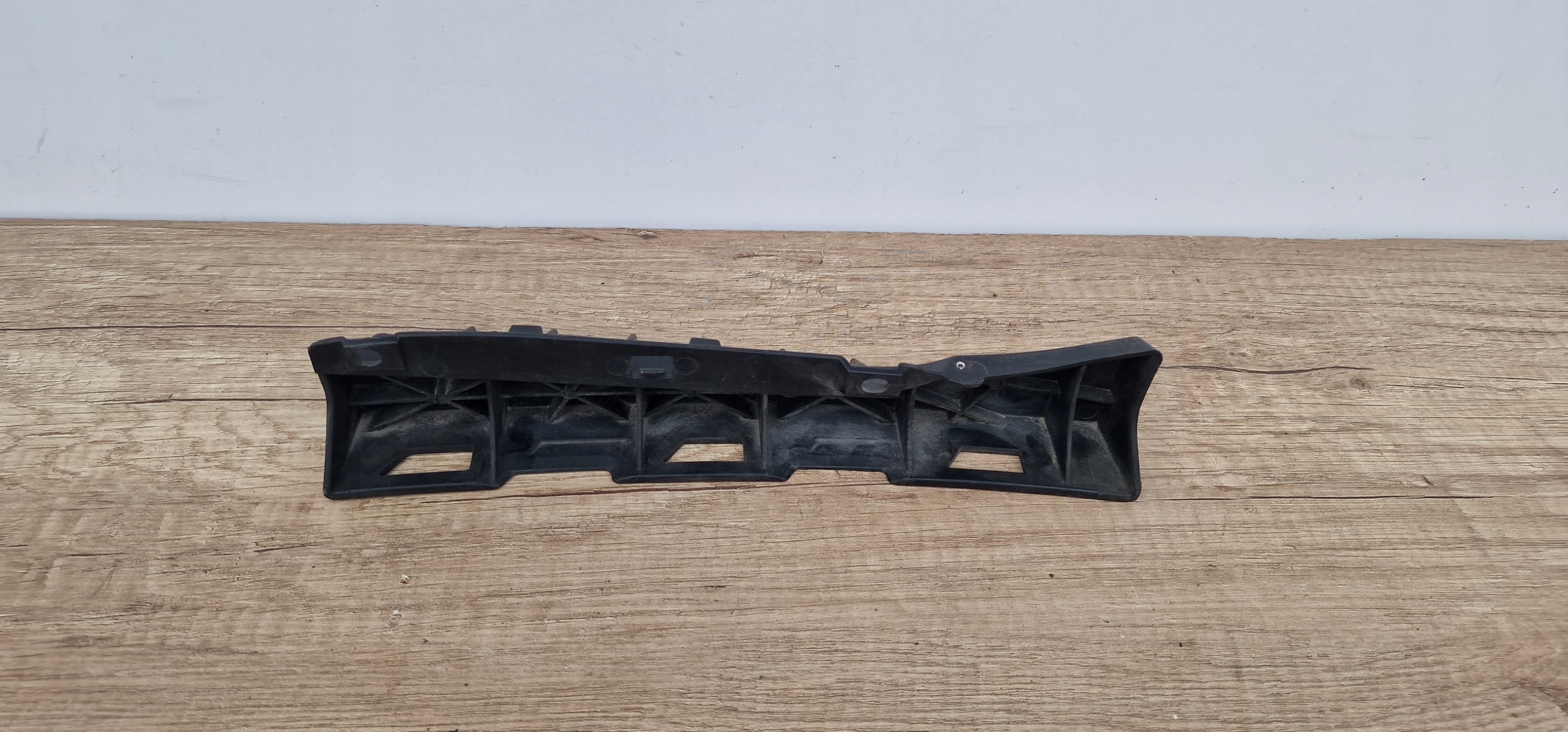 HYUNDAI SANTA FE bumper bracket front below LAMPE LH