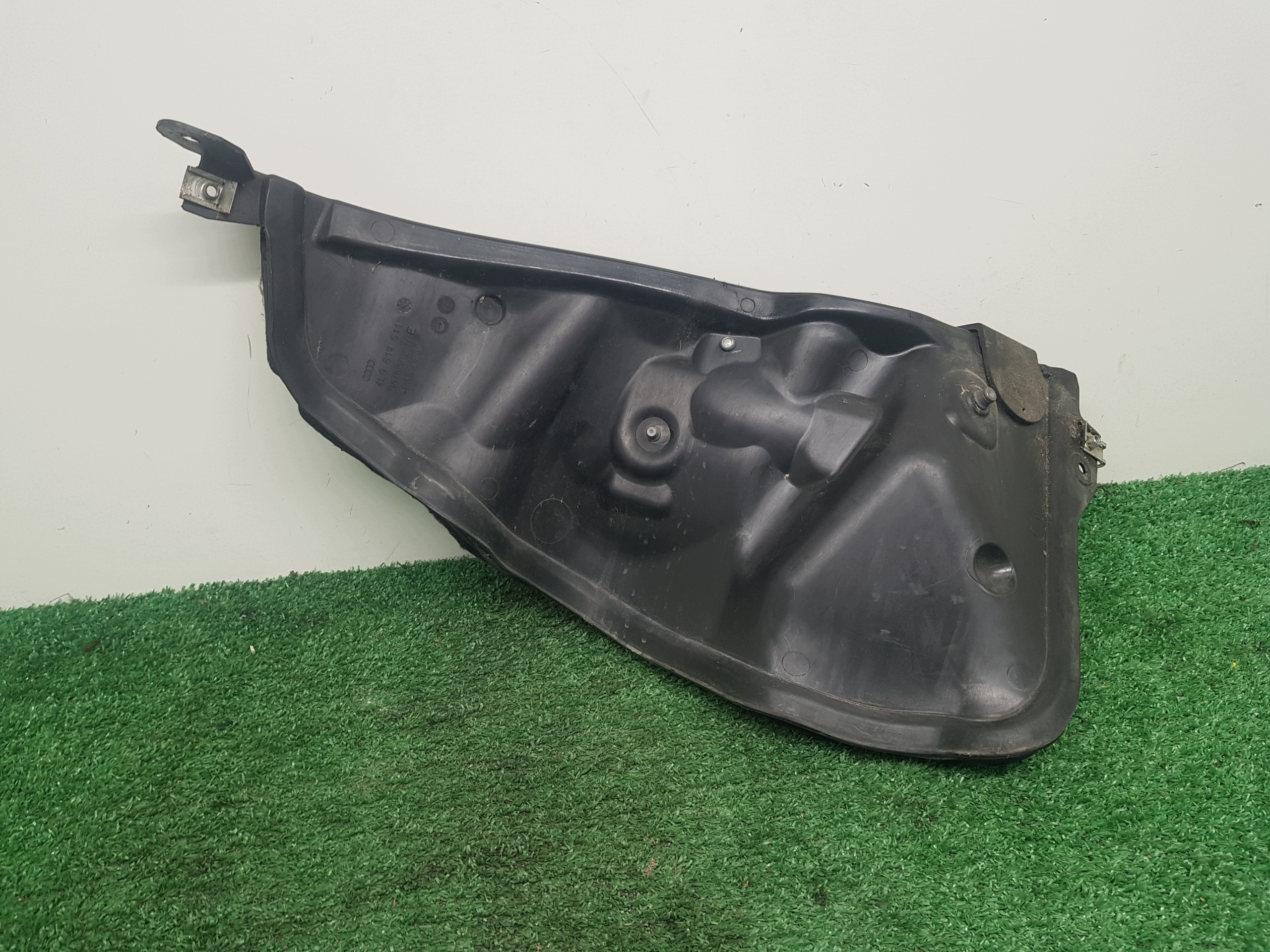 Blende Abdeckung wärmblech AUDI Q7 4L0819511