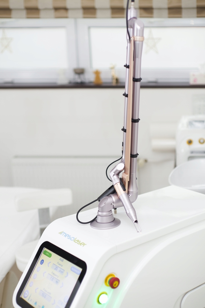 Laser naczyniowy Nd-Yag Long Pulse 1064/532 Mesolaser Vessel PRO Model Mesolaser Vessel PRO