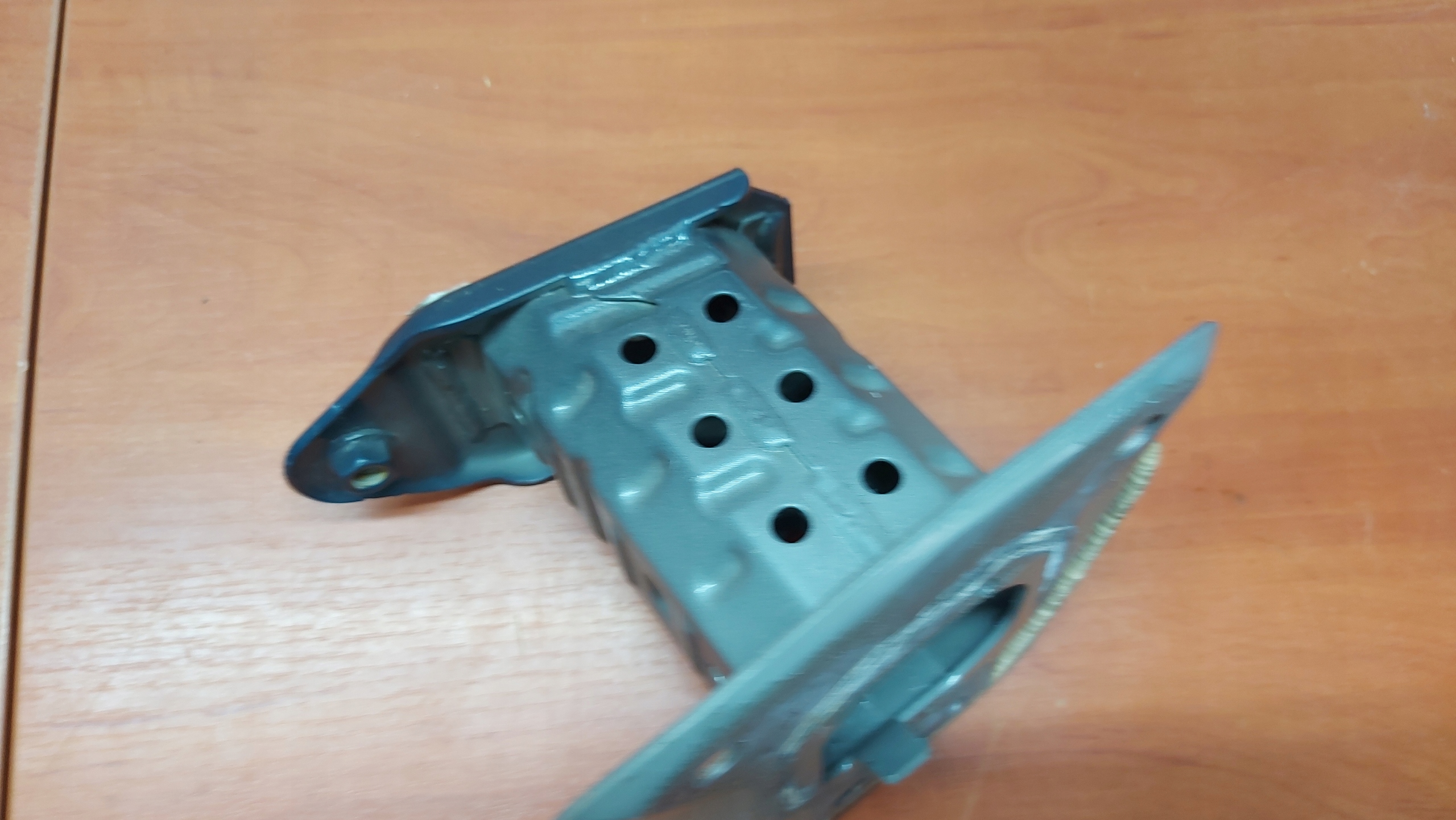 beam tip right rear part TOYOTA COROLLA E21 19- KOMBI