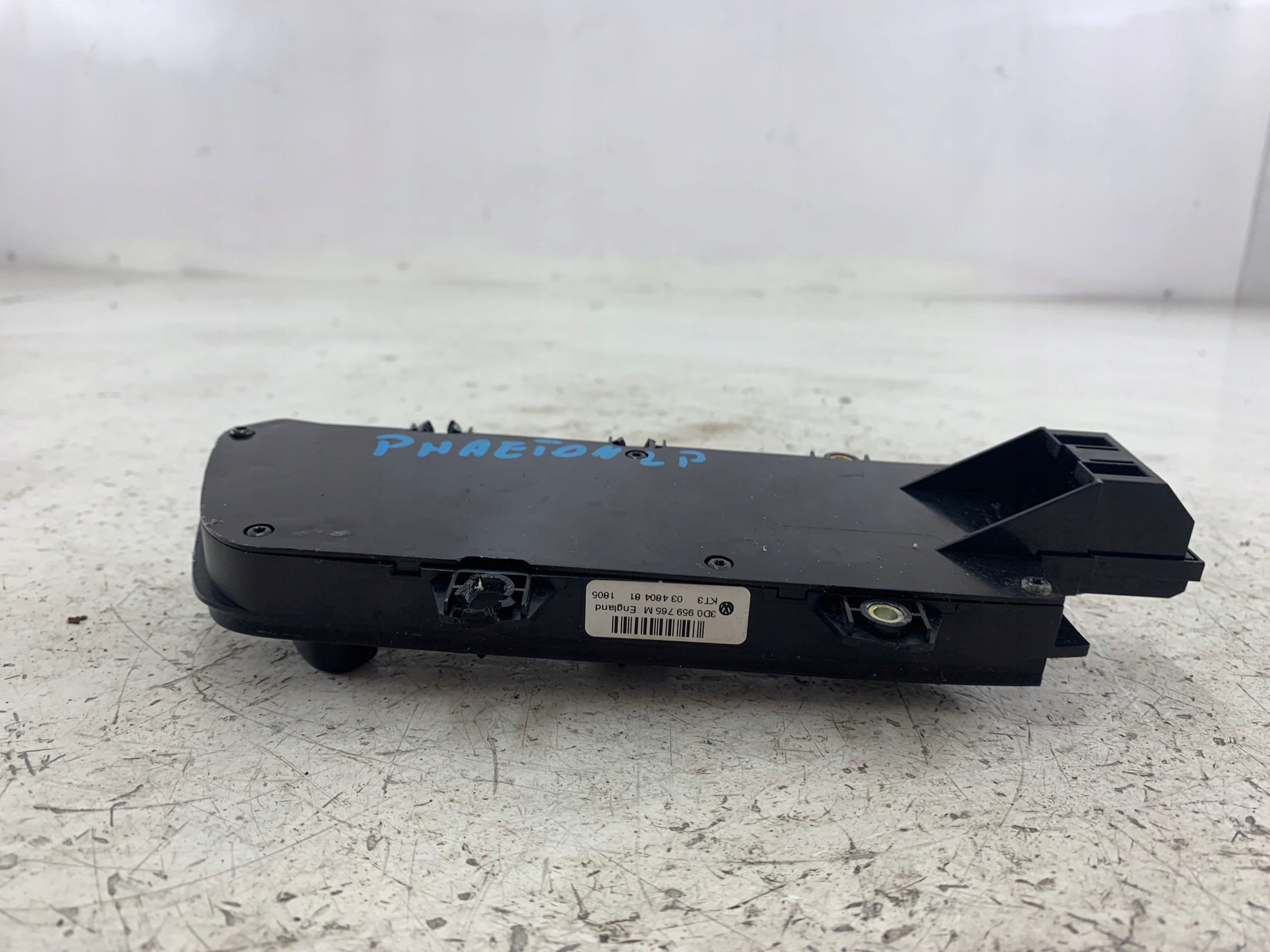 VW PHAETON and PANEL switch seat left front 3D0959765M