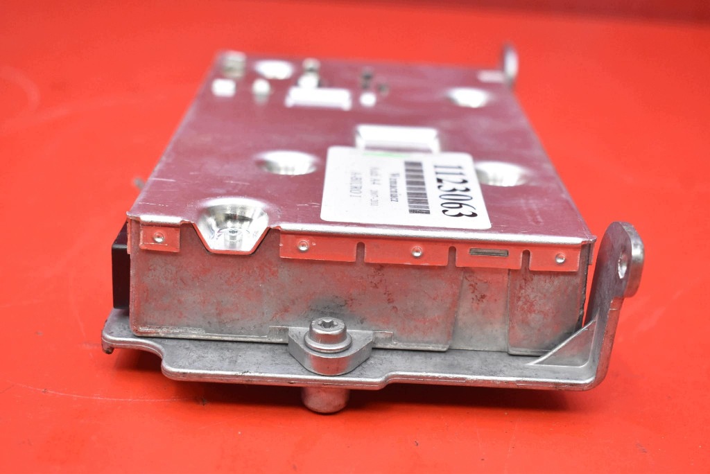 amplifier RADIA 8T0035462 AUDI A4 B8 07-11