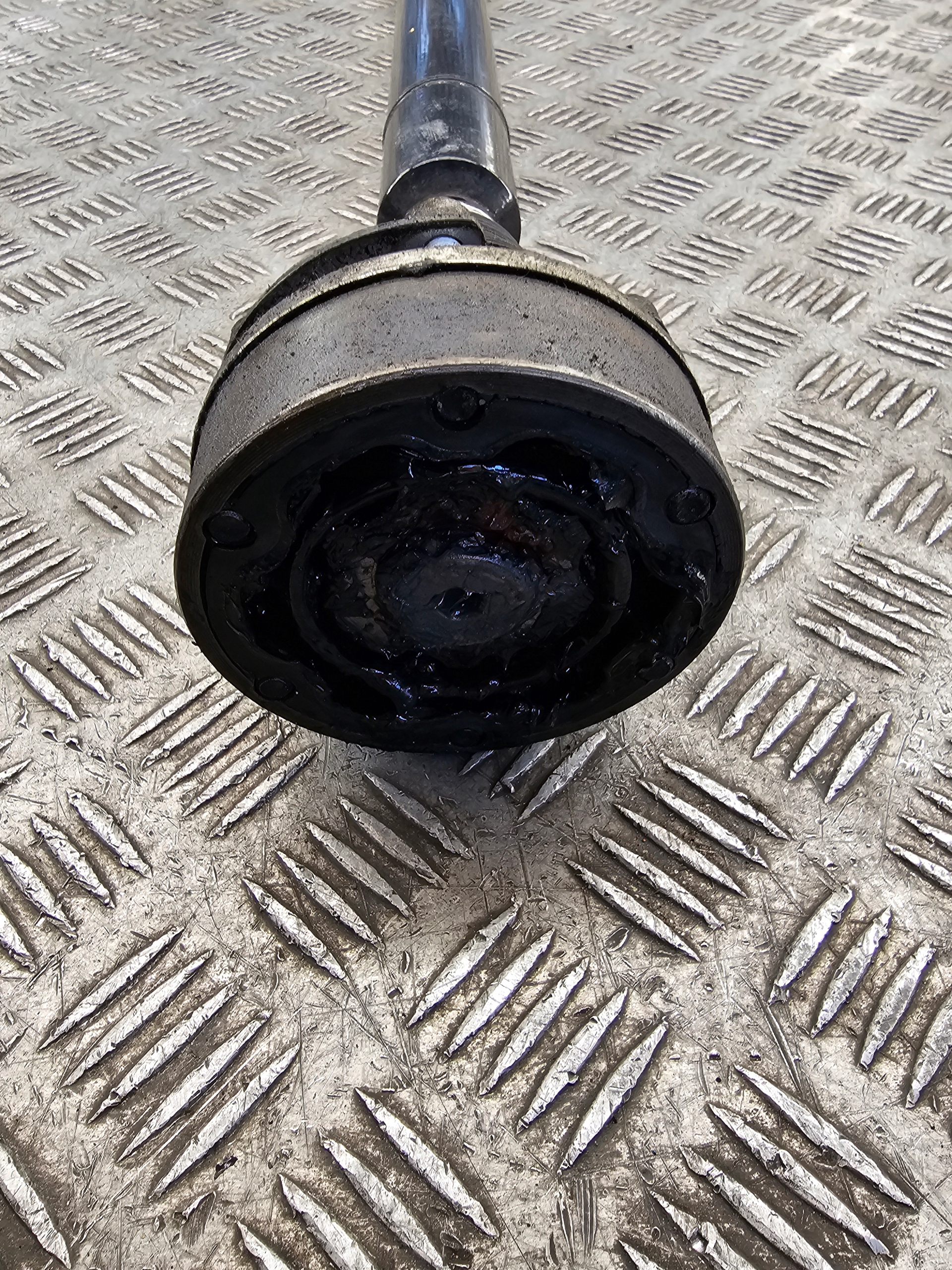 Volkswagen OE 1K0407272CC semi-axis front P NR M778