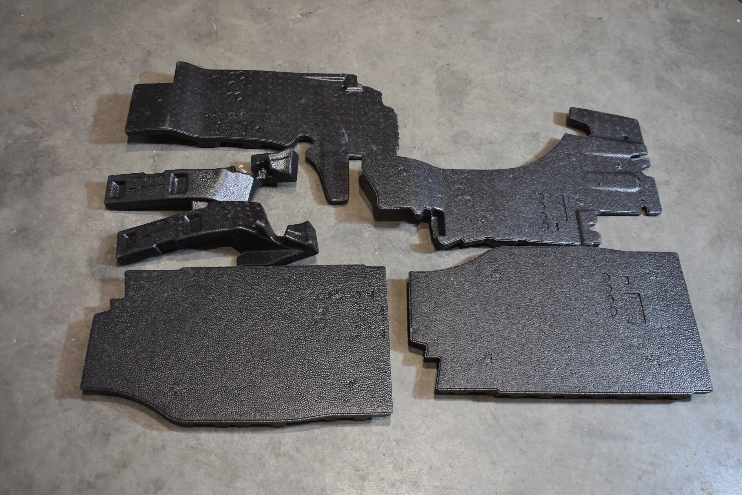 Insonorisation Sol Arrière + Avant BMW X7 G07 1