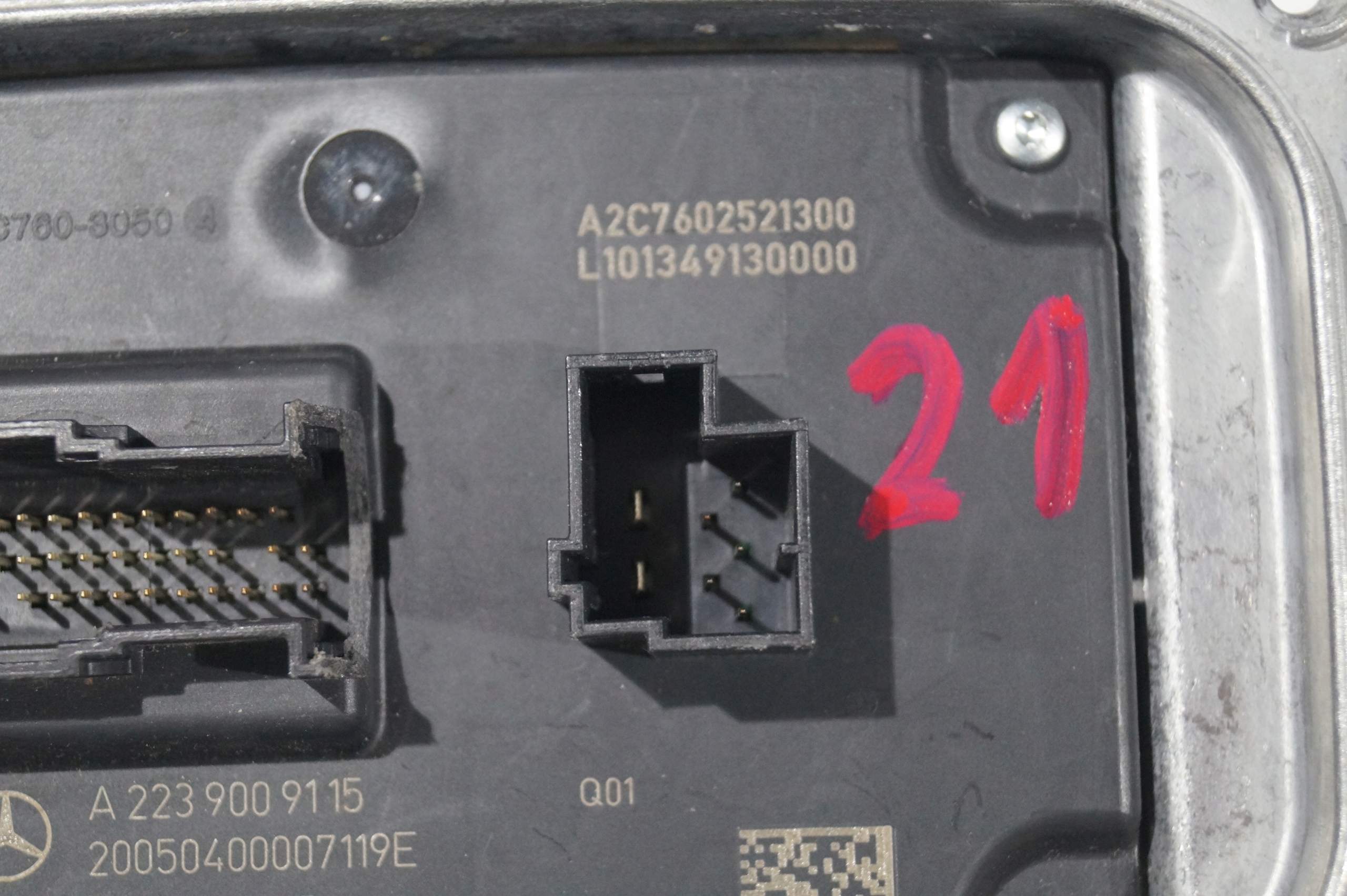control unit module MERCEDES C-KLASA E-KLASA S-KLASA A2239009115 A2239018305