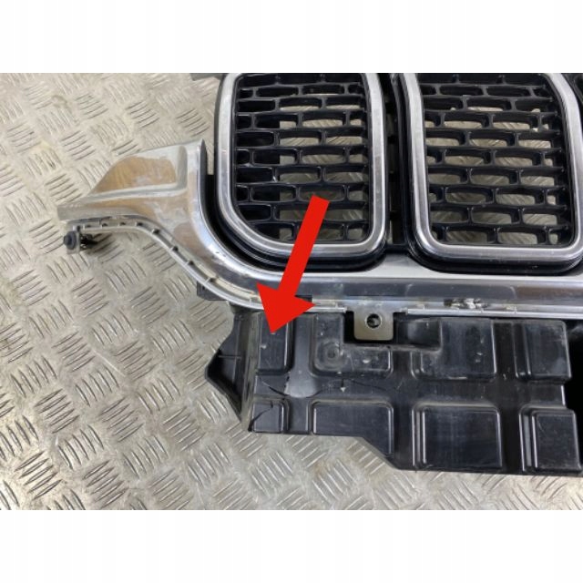 2022 Grand WAGONEER решетка радиатора) 6UG24TRMAC