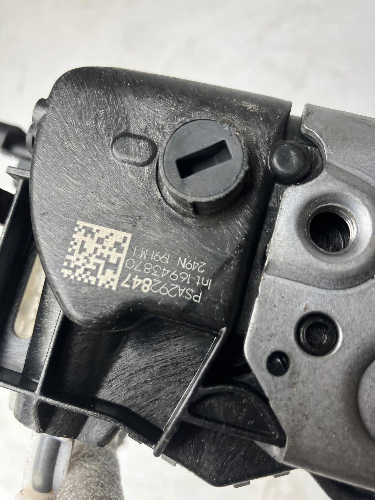 lock door right front PEUGEOT 208 II PSA292847