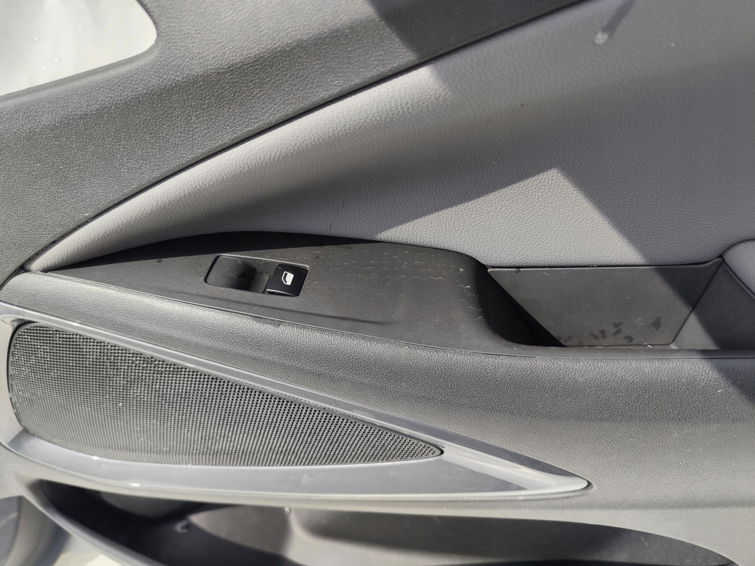 OPEL CROSSLAND upholstery door front right