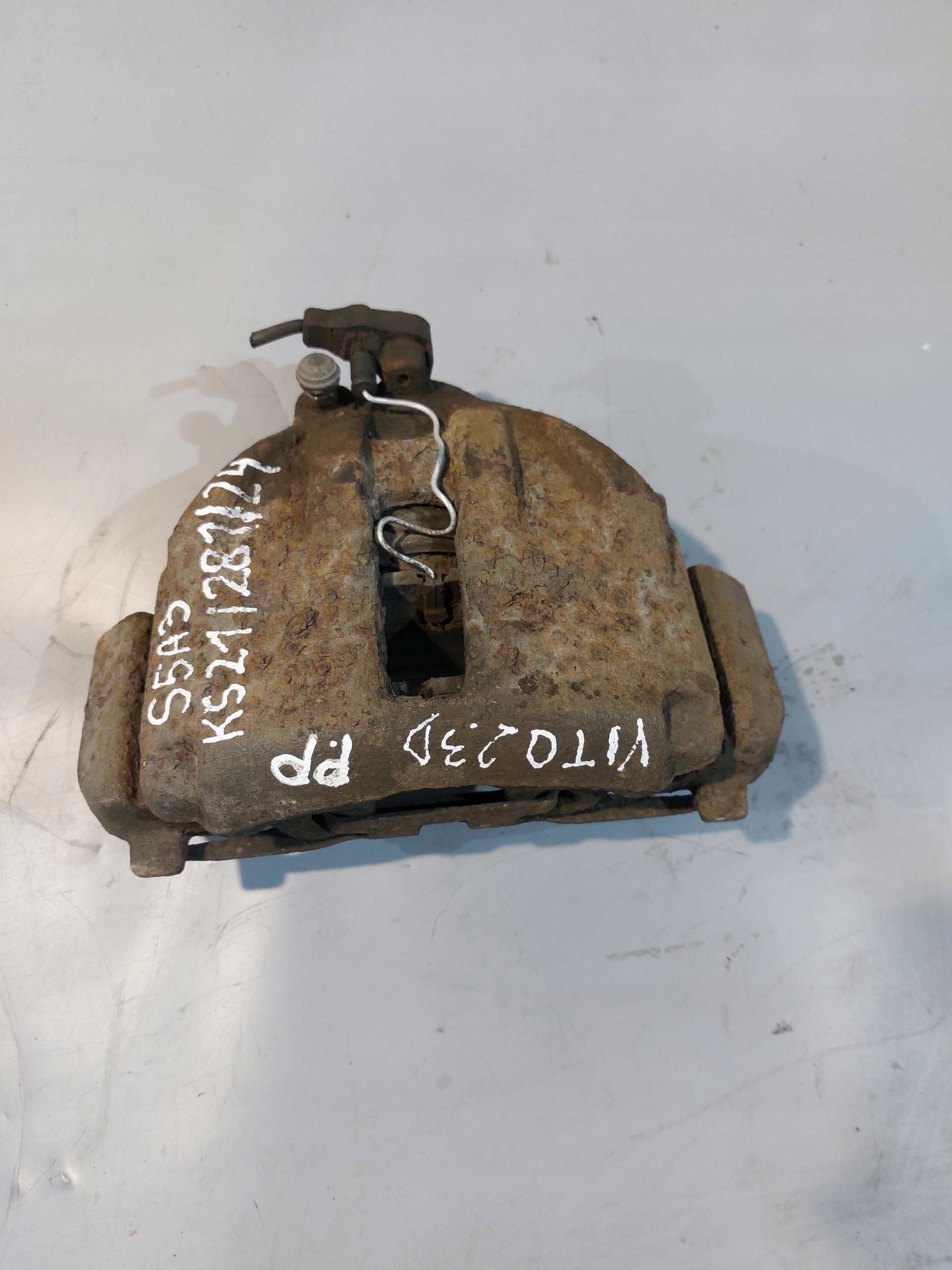 caliper brake right front MERCEDES VITO W638 2.3D