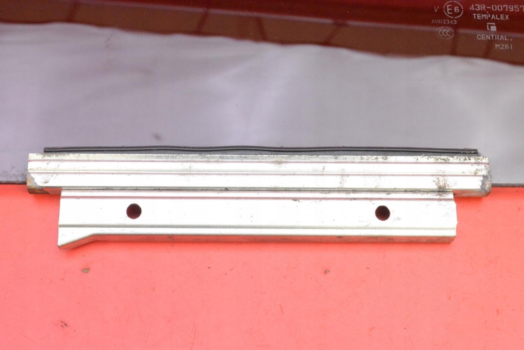 window side right rear part rear SUZUKI IGNIS 3 III 5D HB 16-21