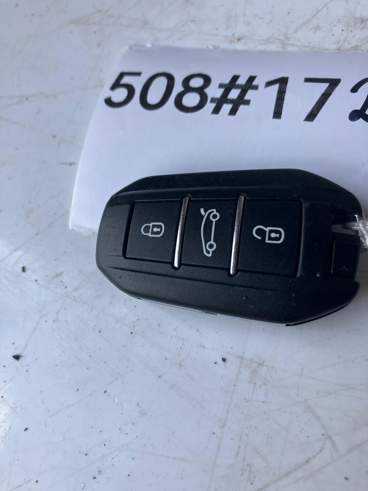 key PILOT KEYLESS #172 PEUGEOT 508 and
