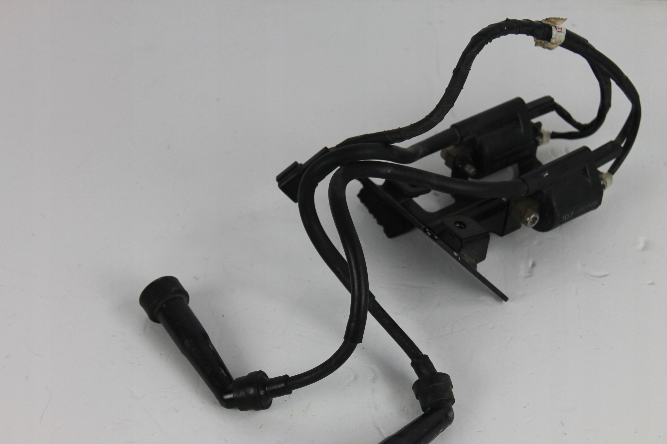 YAMAHA ROADLINER STRATOLINER 1900 CEWKI ZAPŁONOWE