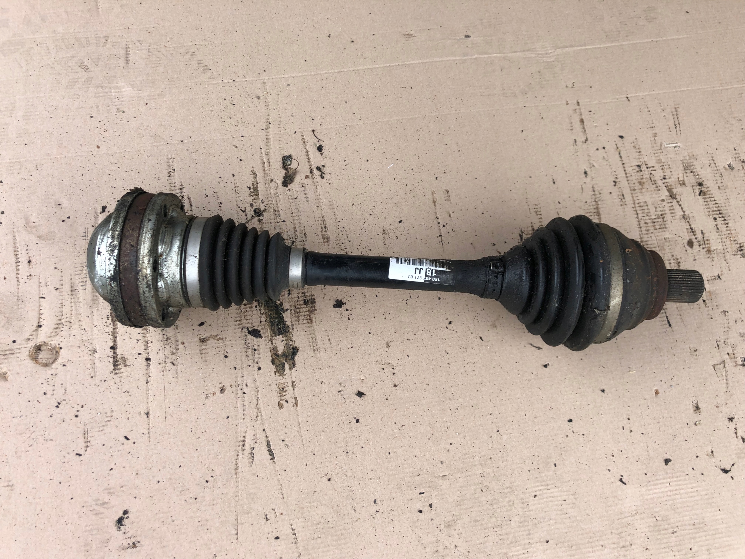 semi-axis left VW SKODA AUDI 1K0407271BJ