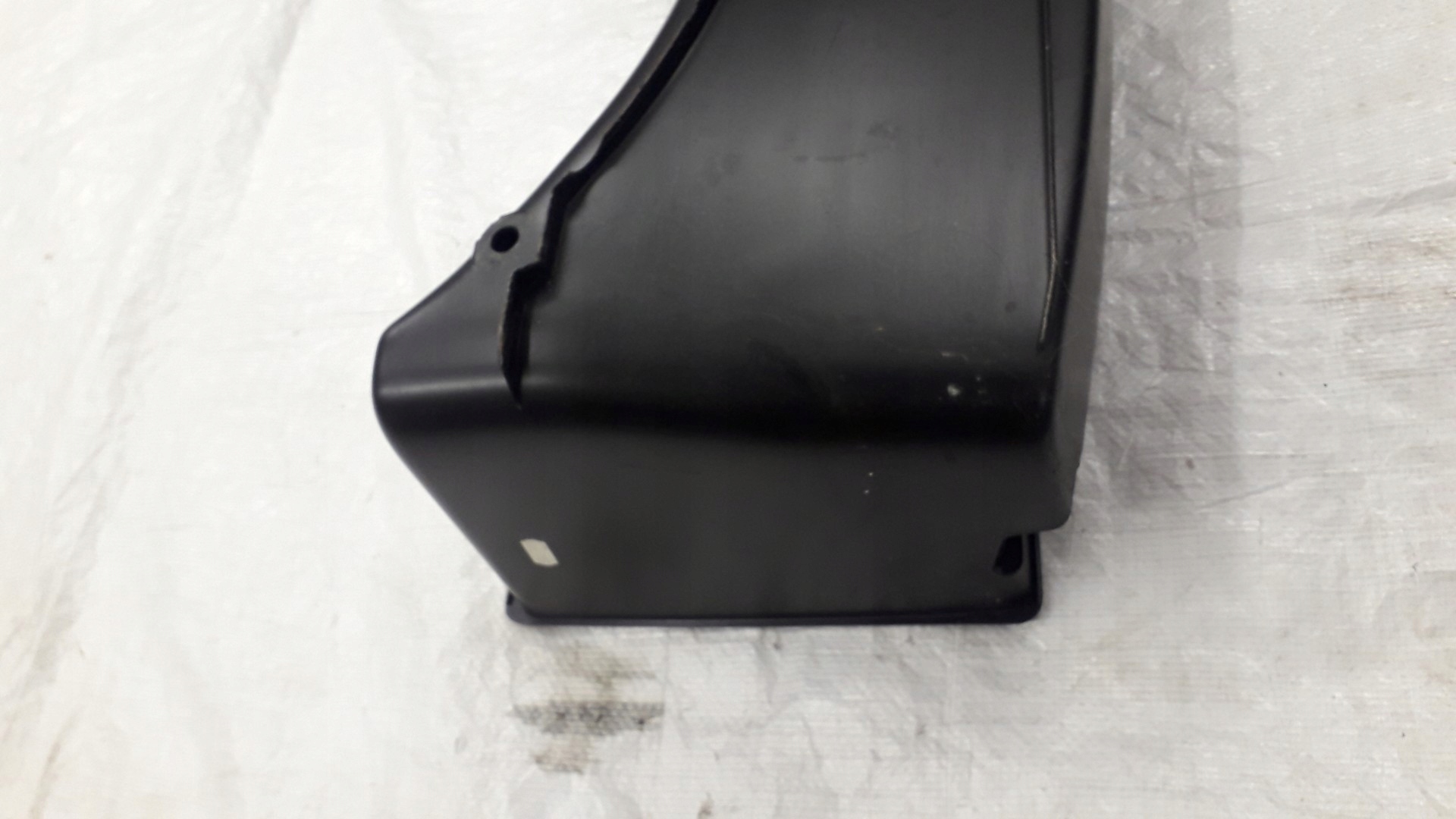 бардачок багажника vw Golf IV 1J9863513