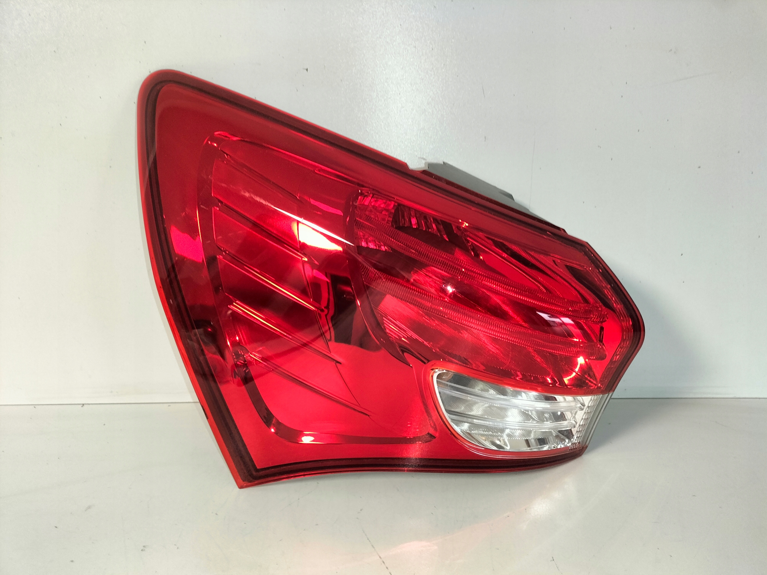 light rear rear part left HYUNDAI IX20 10-15