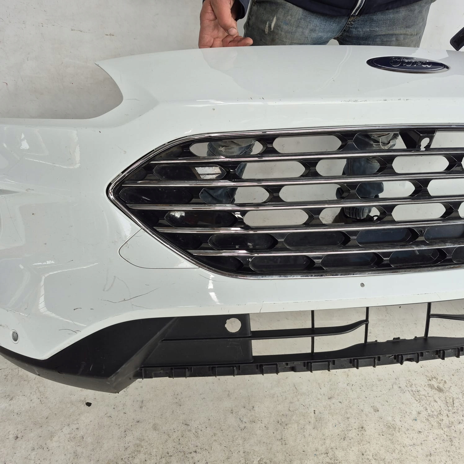 FORD KUGA MK3 III 19-24 bumper front front PDC