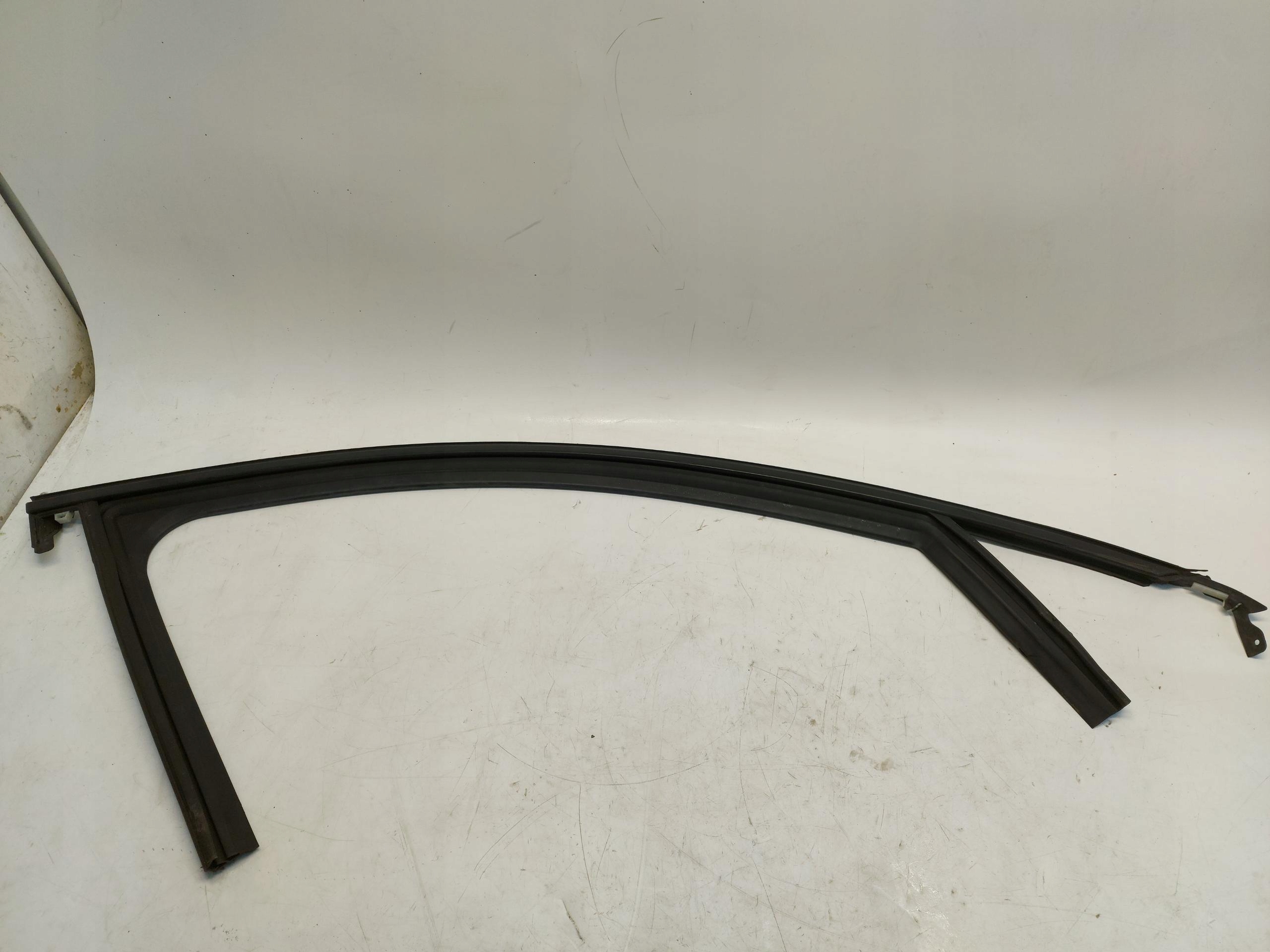 Peugeot 408 GT P54 gasket windows door right front