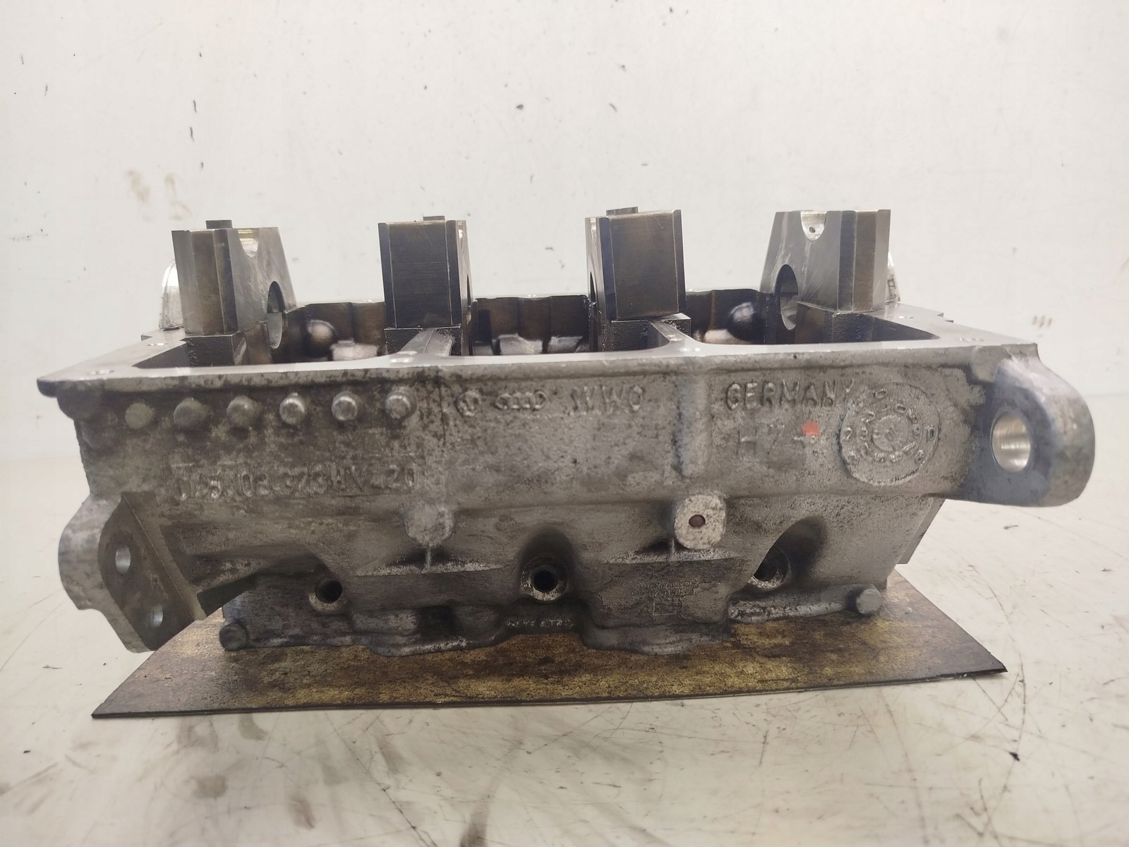 TESTATA Motore VWAG 045103373H 1.4 6V TDI BMS 2