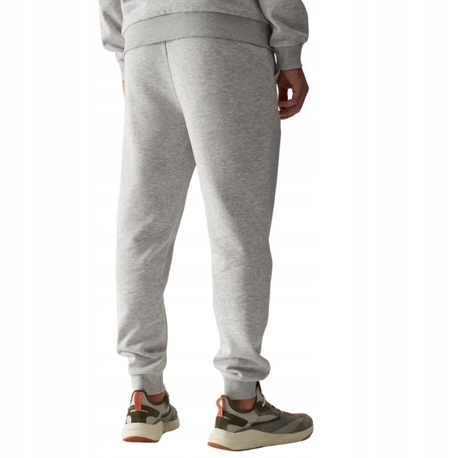 SPODNIE MĘSKIE 4F DRESOWE SPORTOWE JOGGERY DRESY NA CO DZIEŃ Rozmiar L