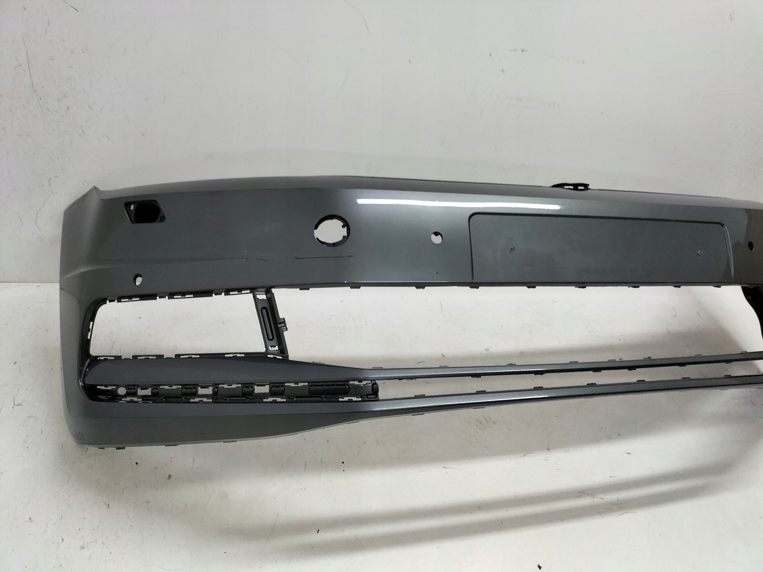 Frontstoßstange vorne VW TOURAN III 15