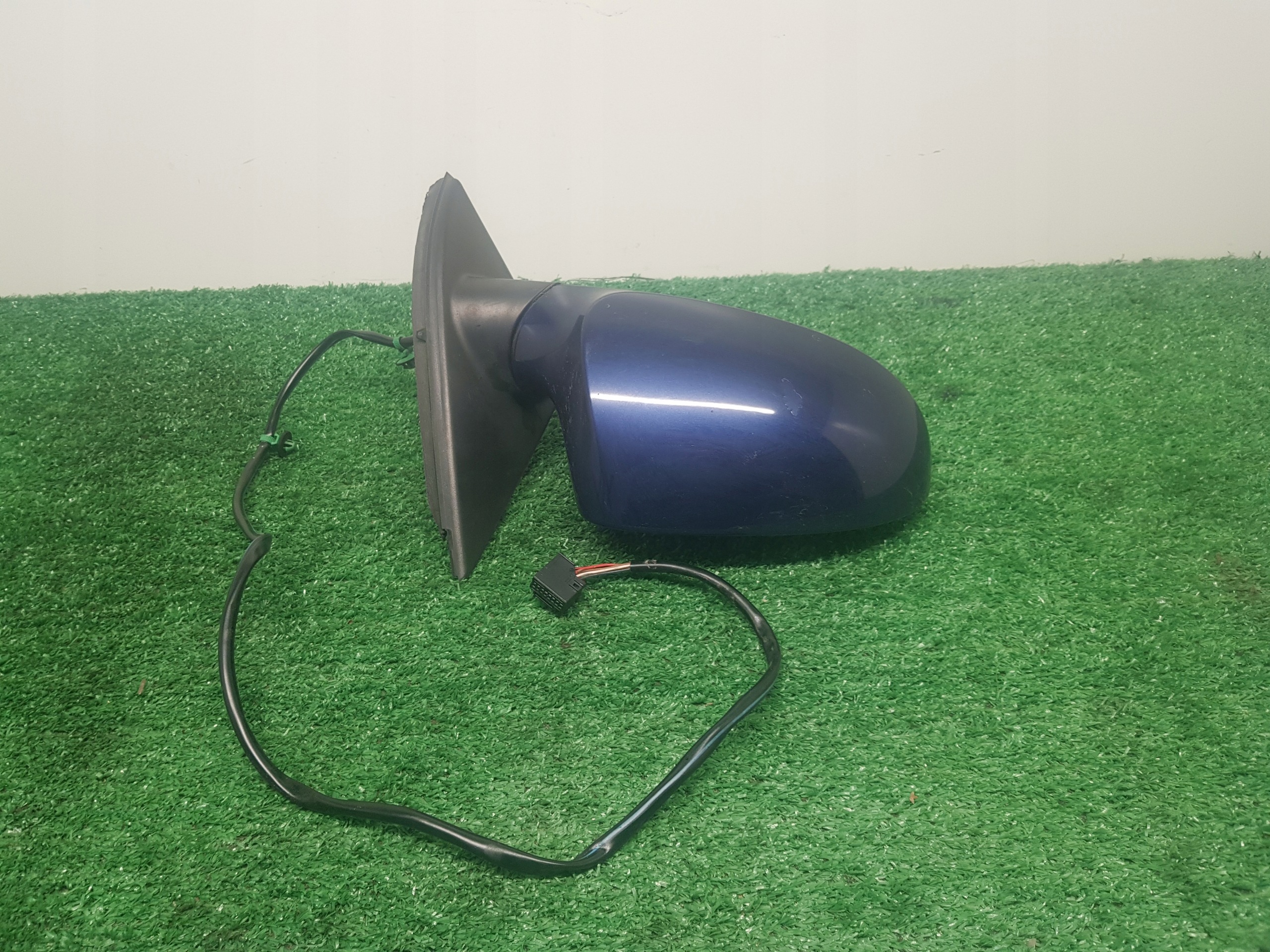 mirror right electrics VOLKSWAGEN PASSAT B6 6 PIN 3C0857934