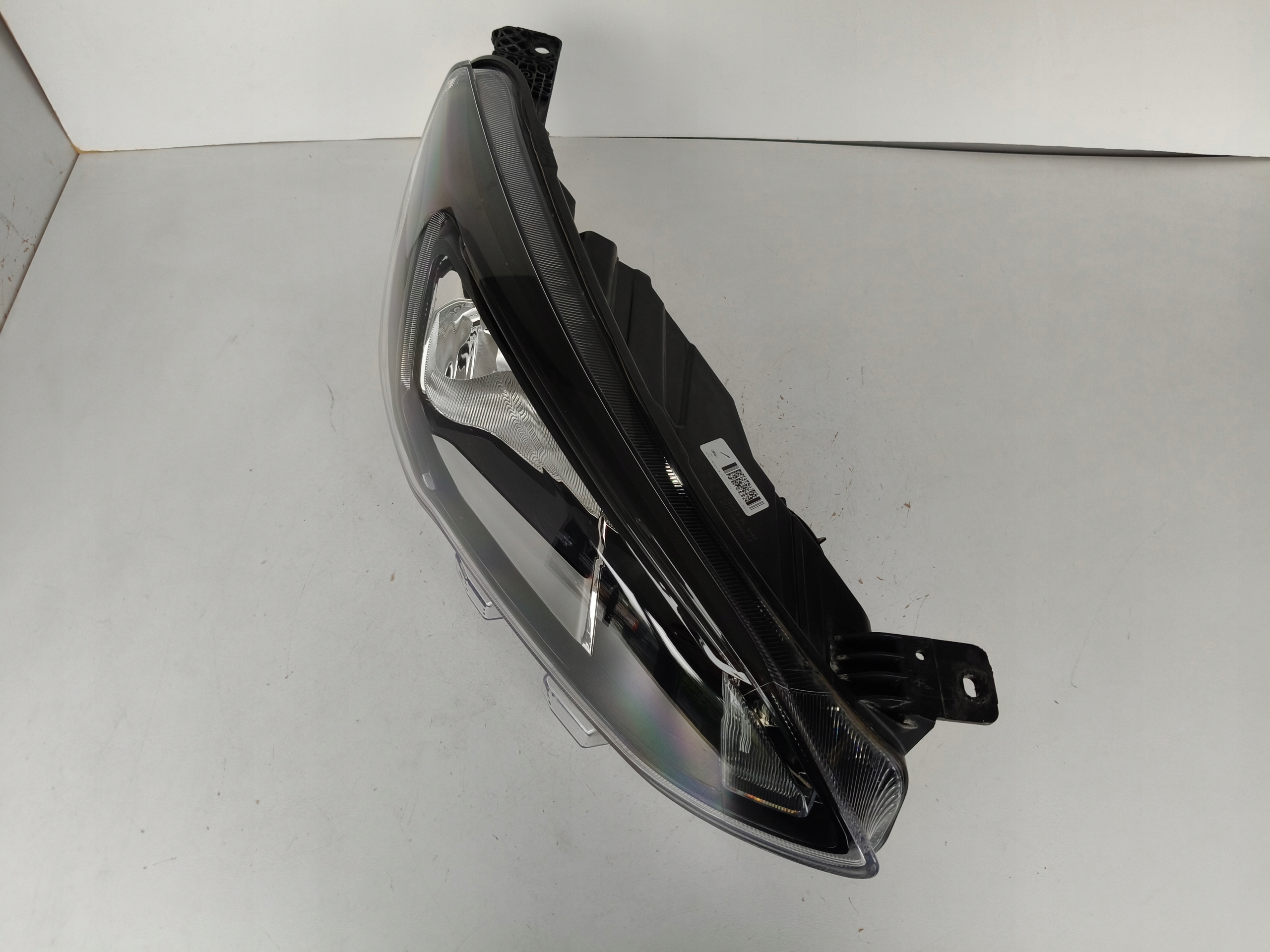 light right REFLEKTOR FORD FOCUS MK4 18- LED