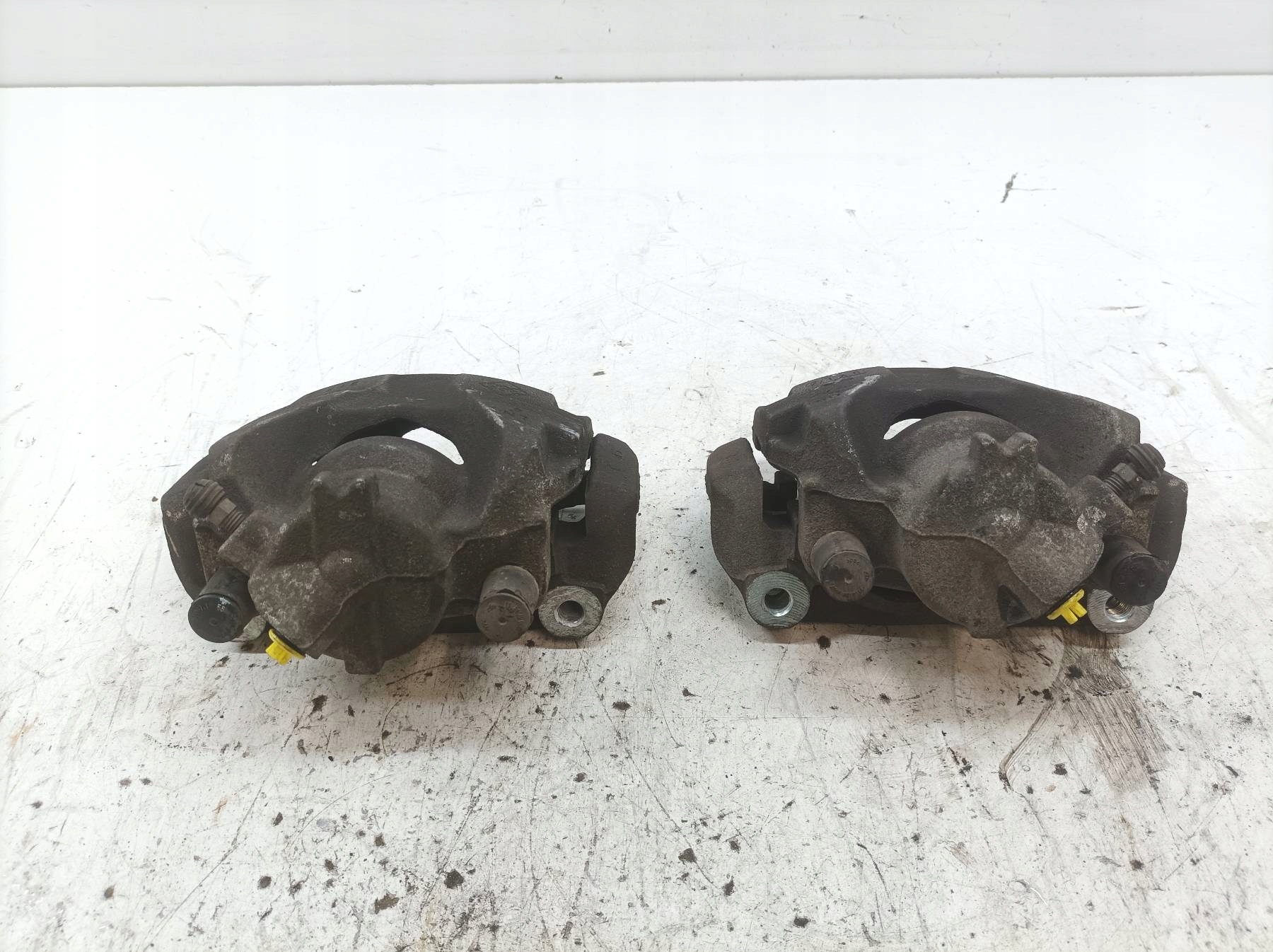 caliper brake right left front KPL 1.3 TCE Dacia Duster II (2017-2024)