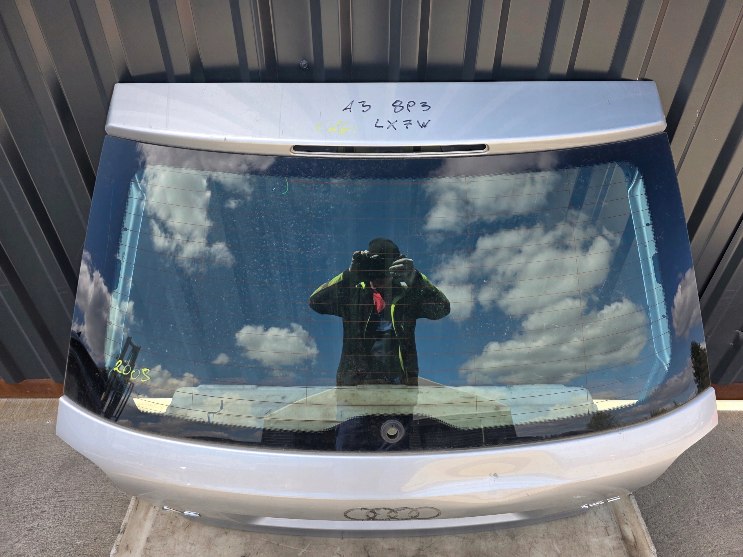 boot door AUDI A3 8P 3-door 2003-2011 without KOROZJI LX7W !!!
