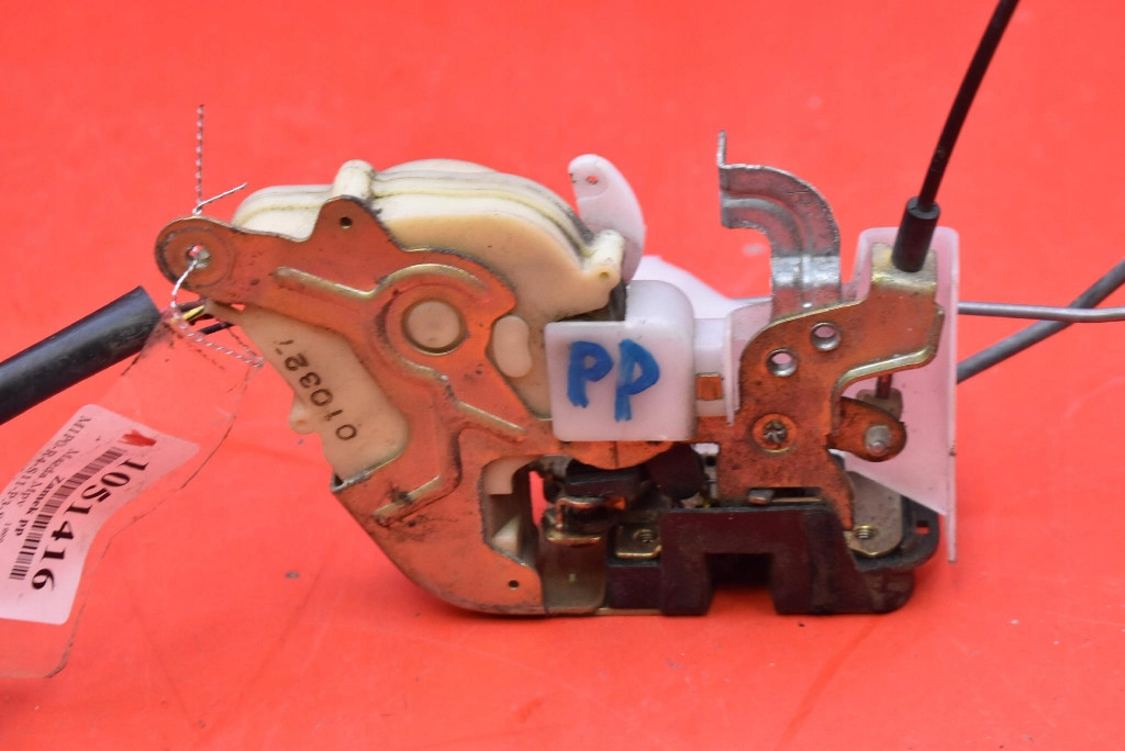 lock door right front front EU MAZDA MPV LW 99-03