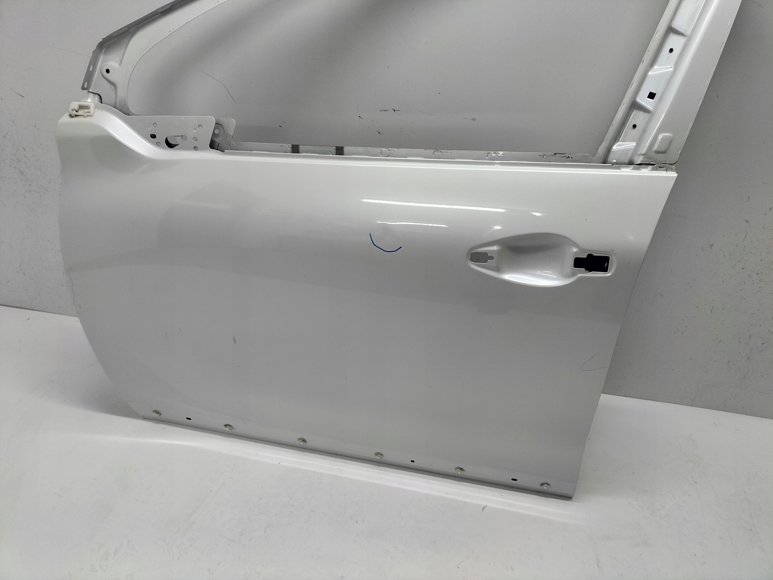 door front front left PEUGEOT 2008 and 13-19