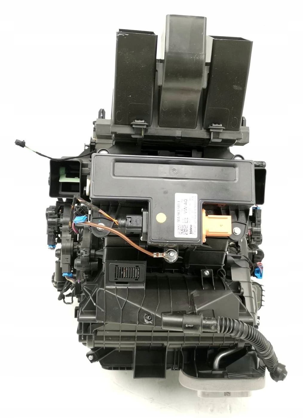 радиатор отопителя отопитель салона vw id.7 ID7 1EA820351BK оригинал