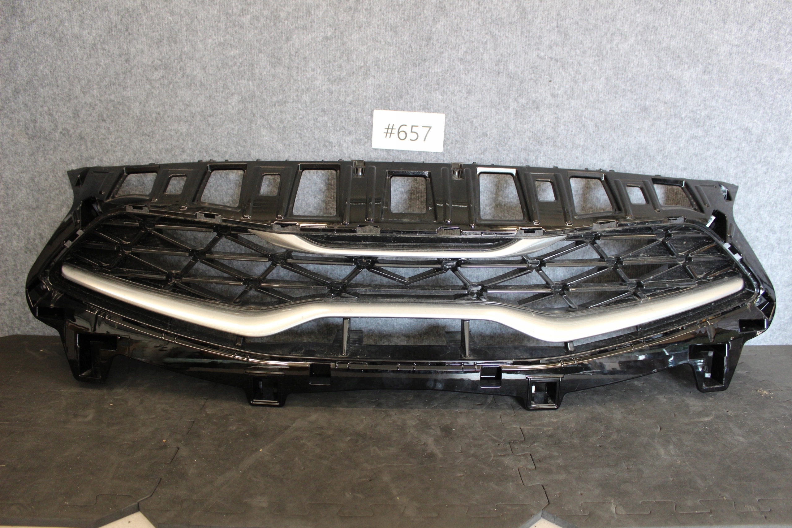 KIA CEED III ATRAPA GRILL