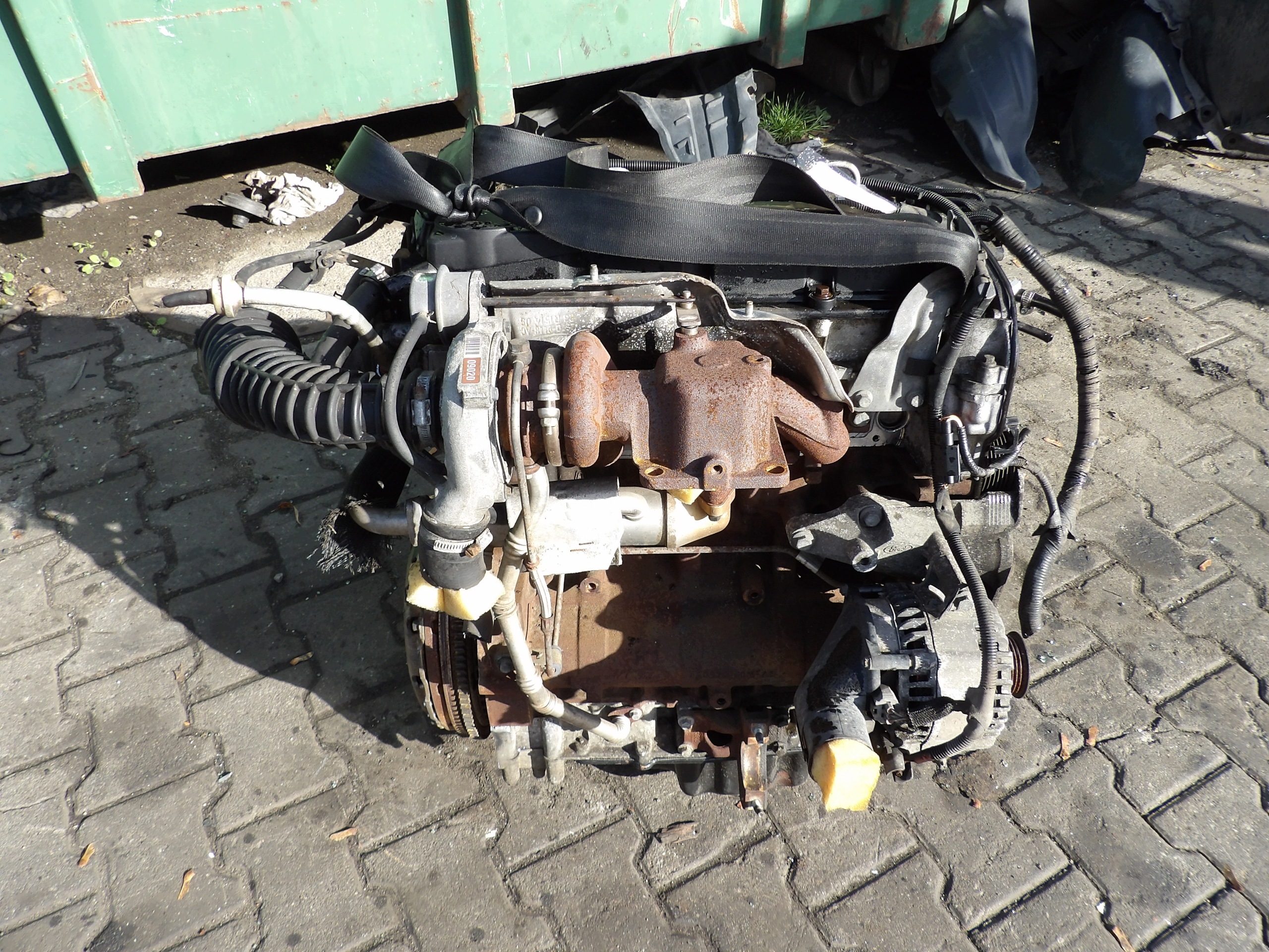 Ford Mondeo Mk3 2,0 TDCI motor HJBB 5G42120