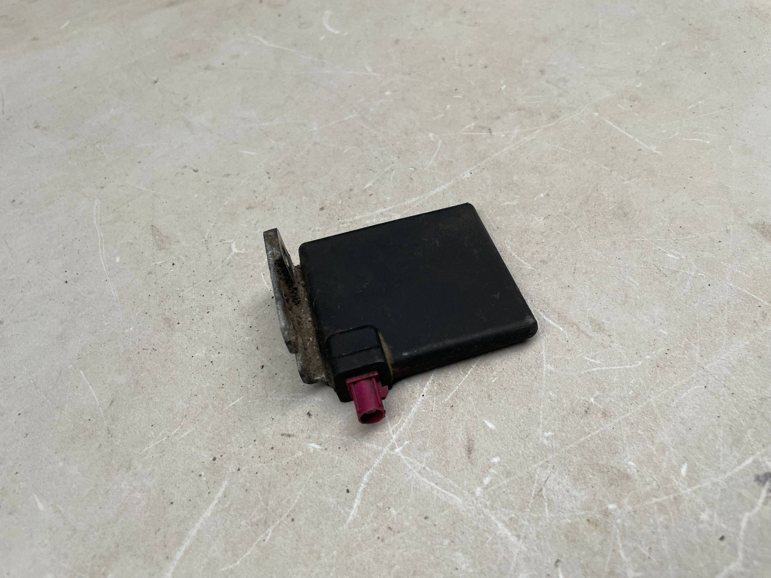 verstärker antenne VOLKSWAGEN T-CROSS 3G9035534 @M