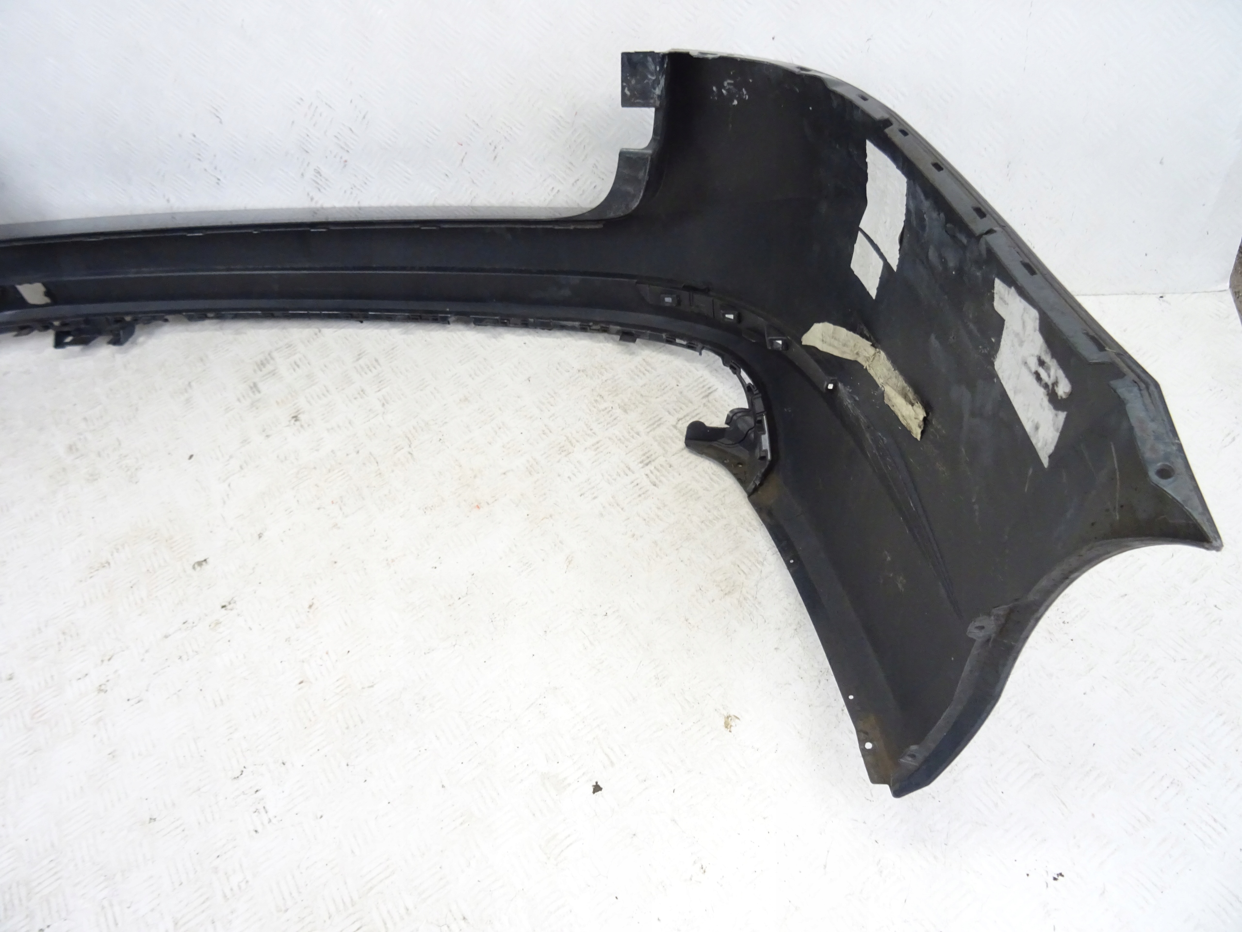 SKODA SUPERB 3 III KOMBI bumper rear part rear