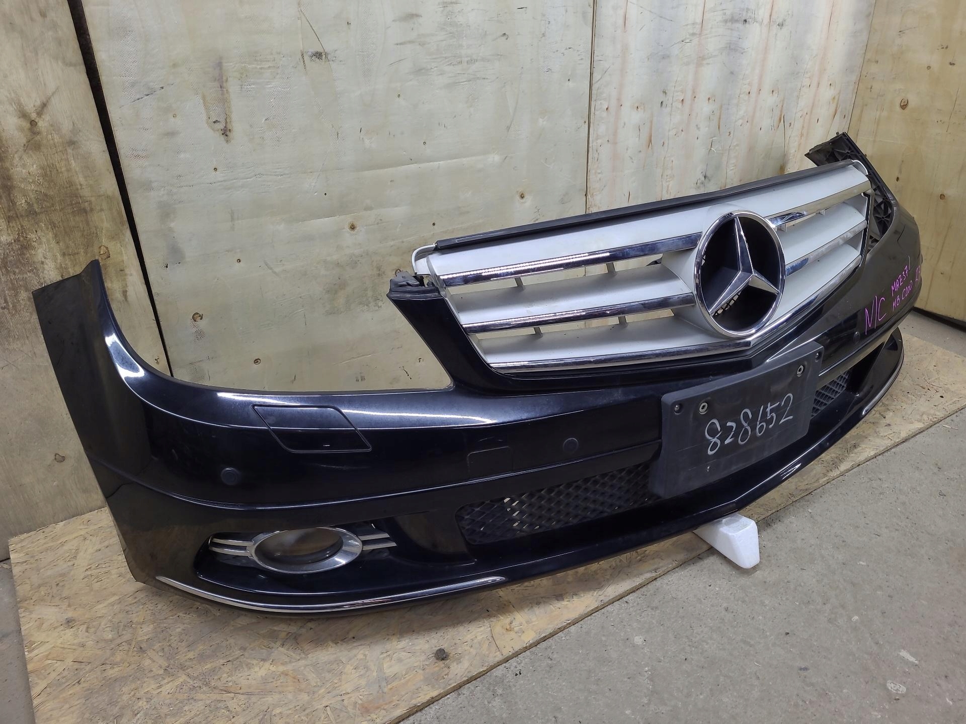 bumper front Mercedes-Benz C W204 2008