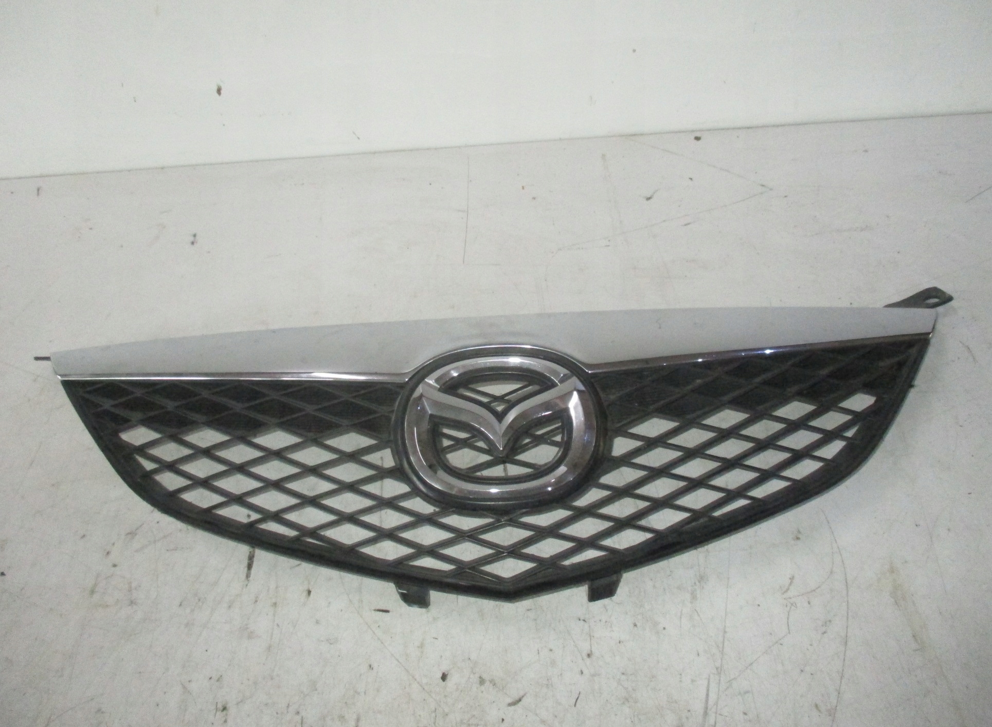 Grill MAZDA 6 02R-05 GJ6A50712