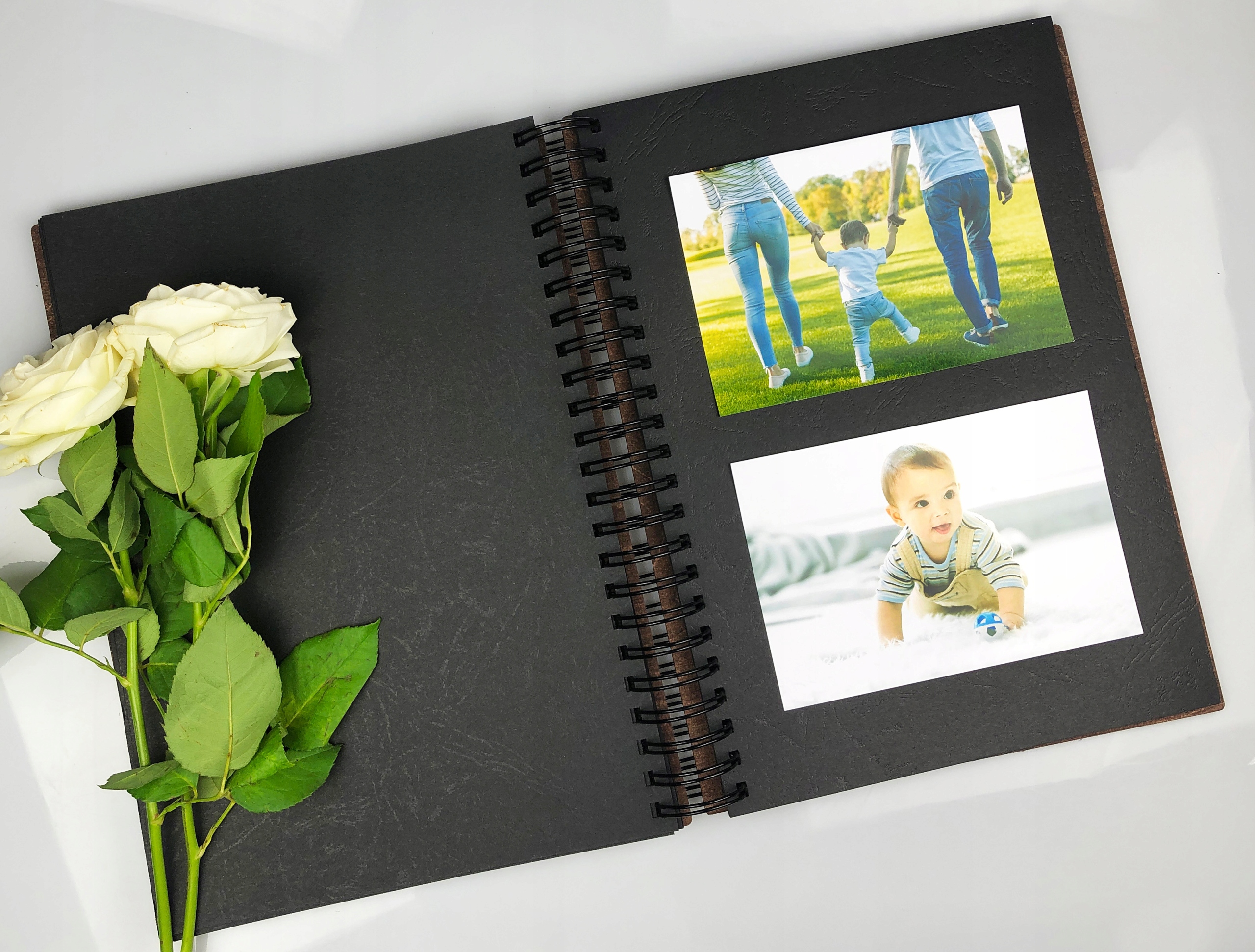 PREZENT NA DZIEŃ MAMY ALBUM NA ZDJĘCIA DREWNIANY Kod producenta Dzień Matki Prezent dla Mamy urodziny