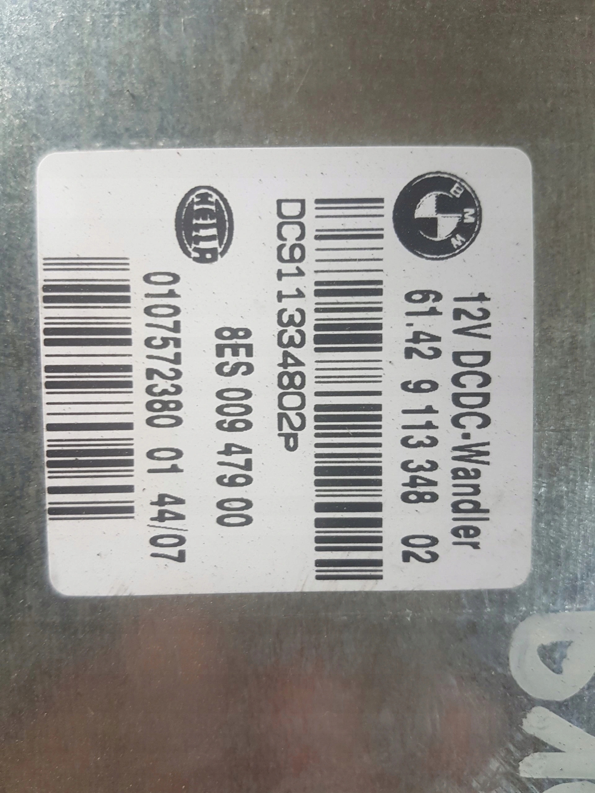 PRZETWORNIK DC/DC BMW E87 E91 9113348 Producent części BMW OE