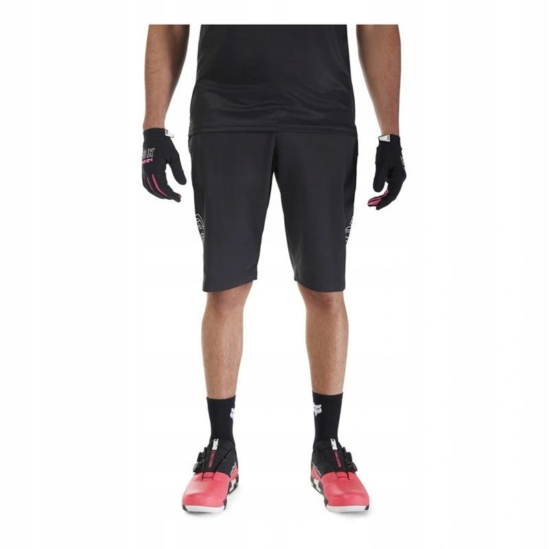 Kraťasy cyklistické kraťasy Fox Ranger Digi Image Black jsou odolné