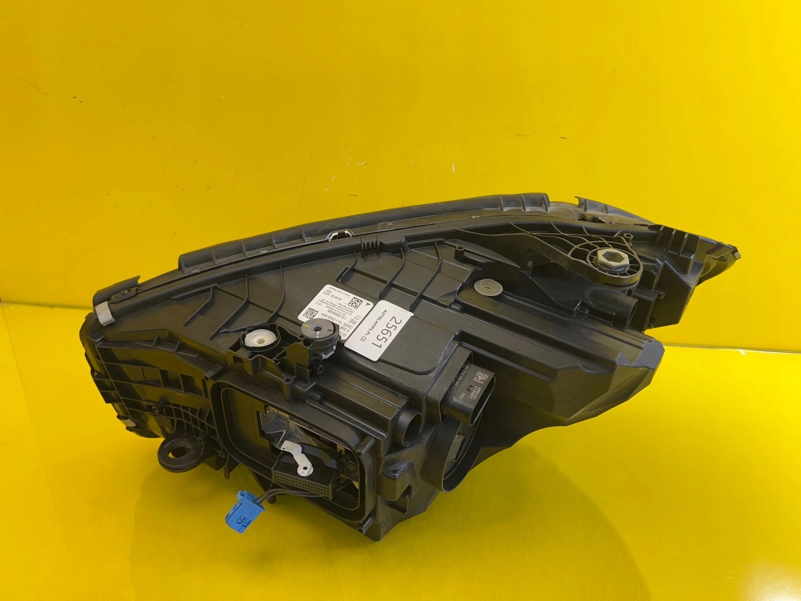 light right Mercedes C-Klasa W206 Full Led Digital Light A2069064803 21