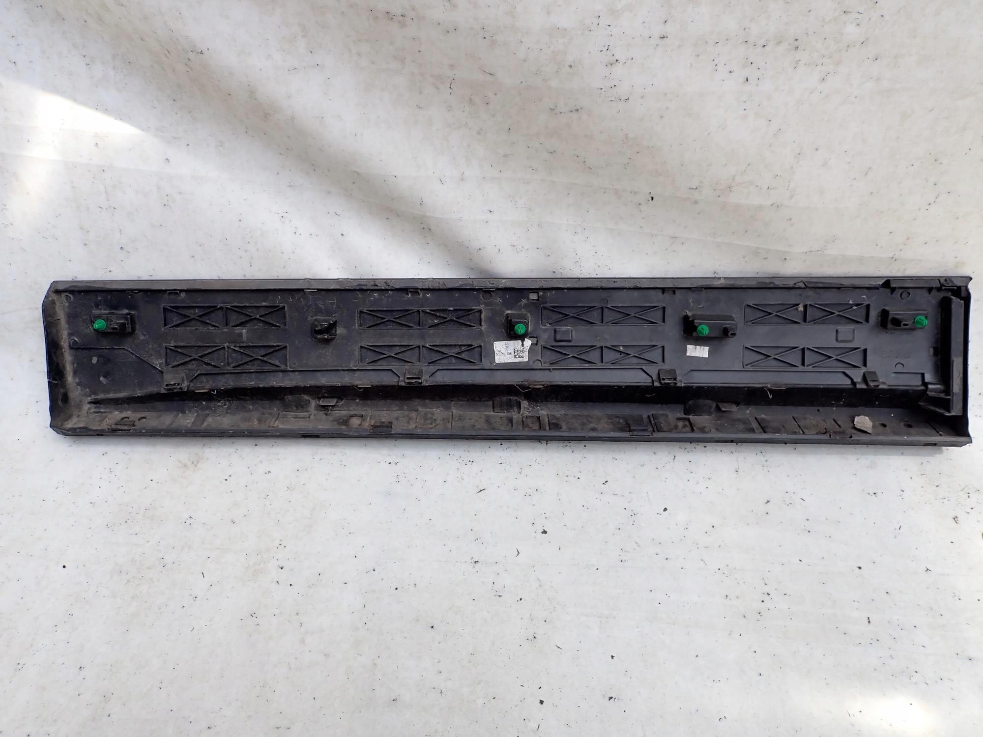 SEAT ATECA FR 16-> cap moulding door right front