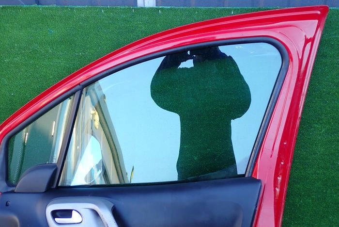 PARTNER BERLINGO III 08- dveře pravé přední předek