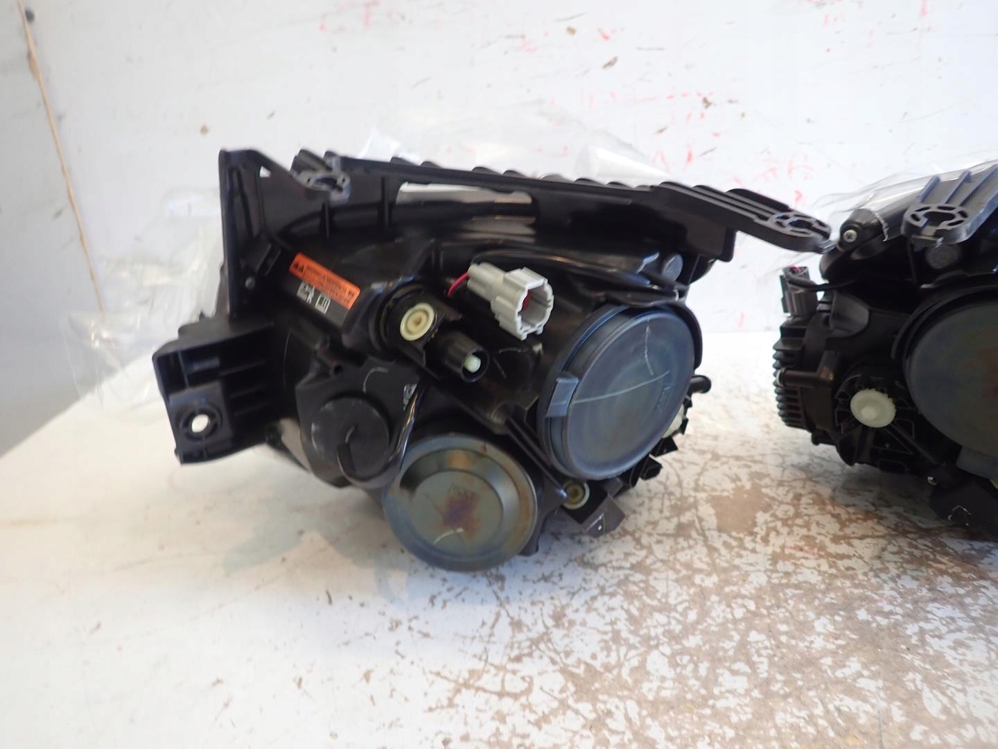 light front right NISSAN JUKE LIFT 2014- XENON