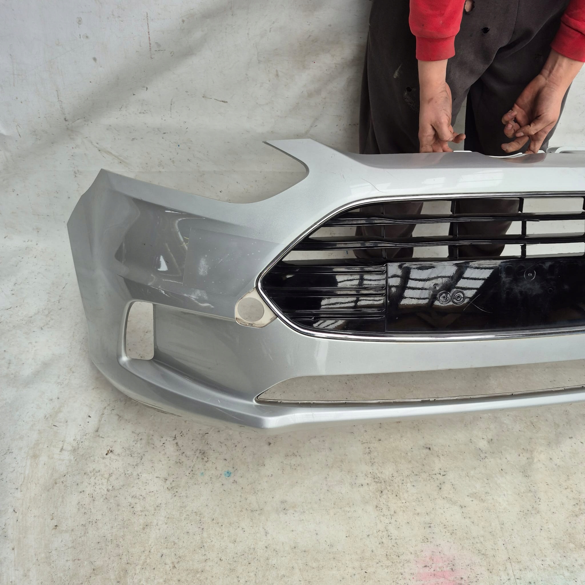 FORD B-MAX 12-17 nárazník předek přední