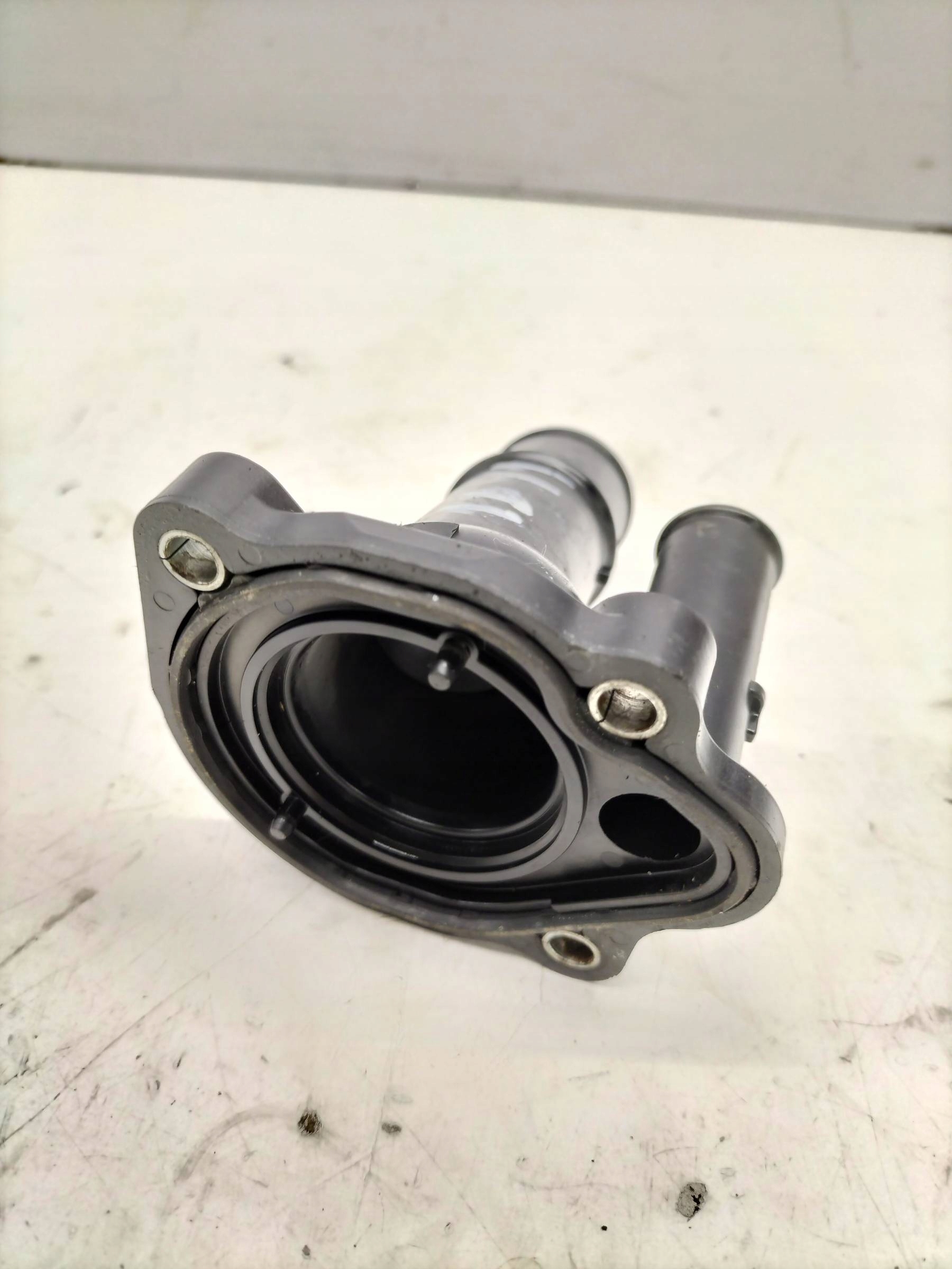 csomag TERMOSTATU TH6879.89 1.8 16V Volvo S40 II (2004-2012)