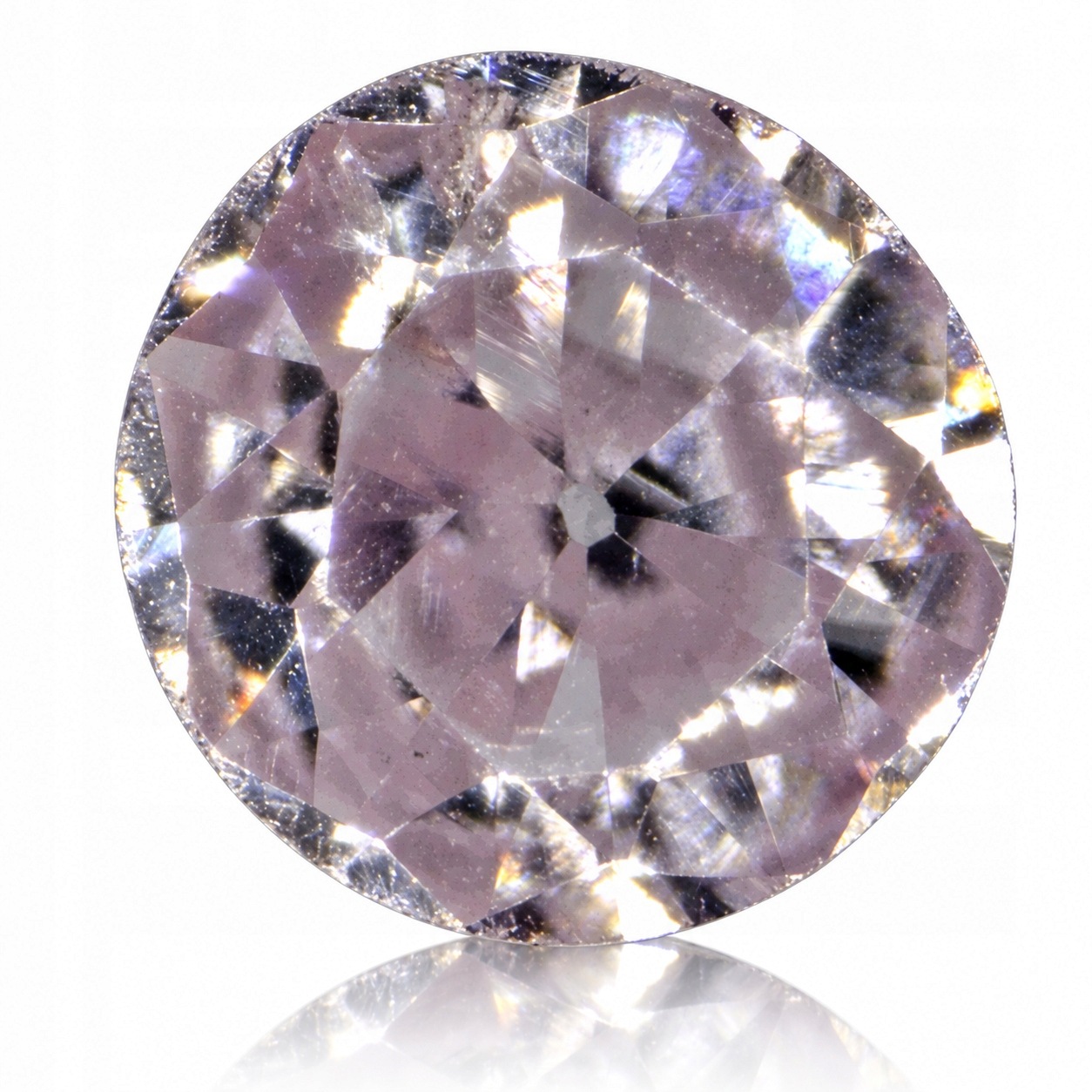 Přírodní diamant <0.01 ct Růžový SI1 Briliant certifikát Wbd