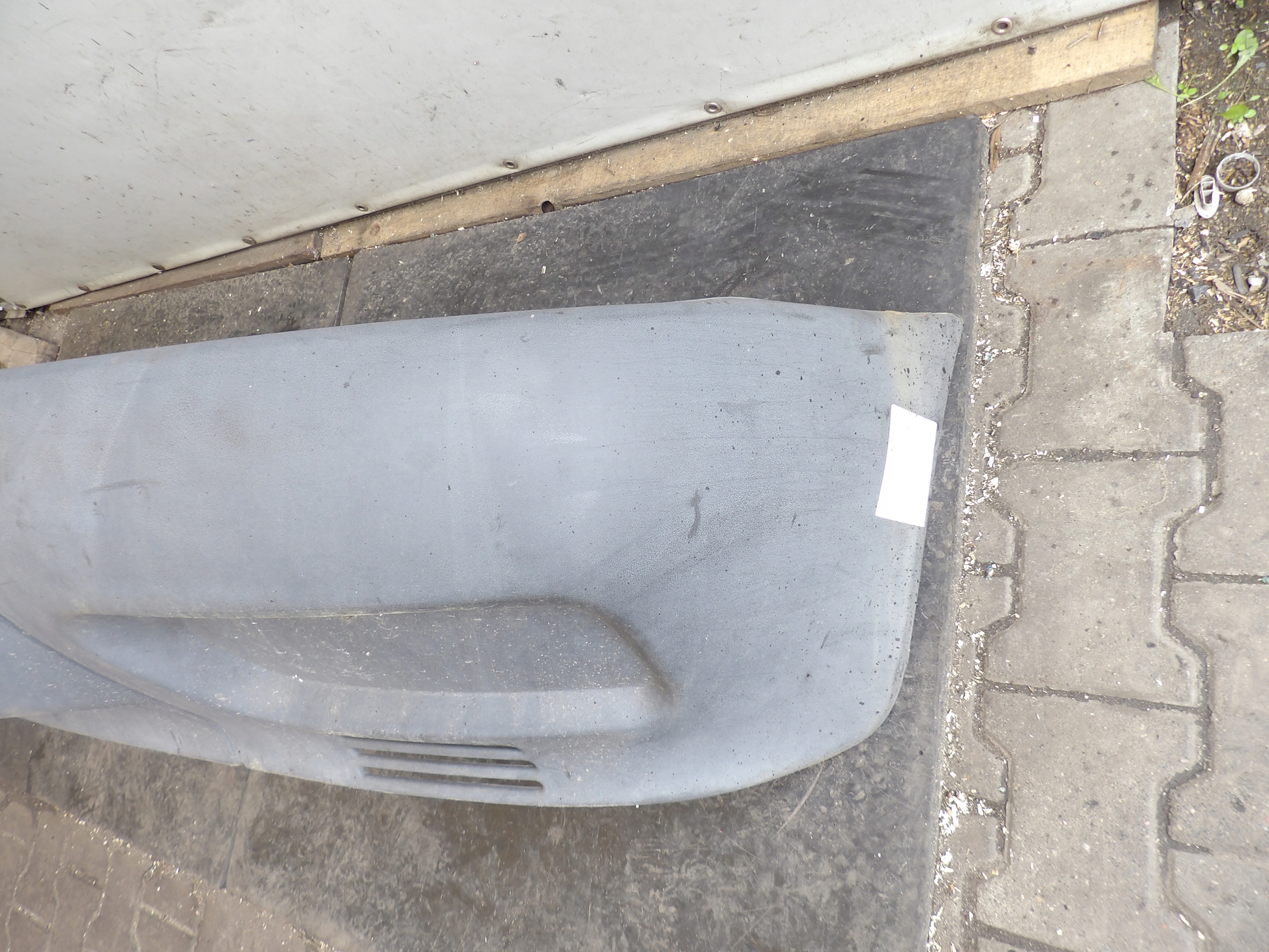 Iveco Daily 35S10 bumper front